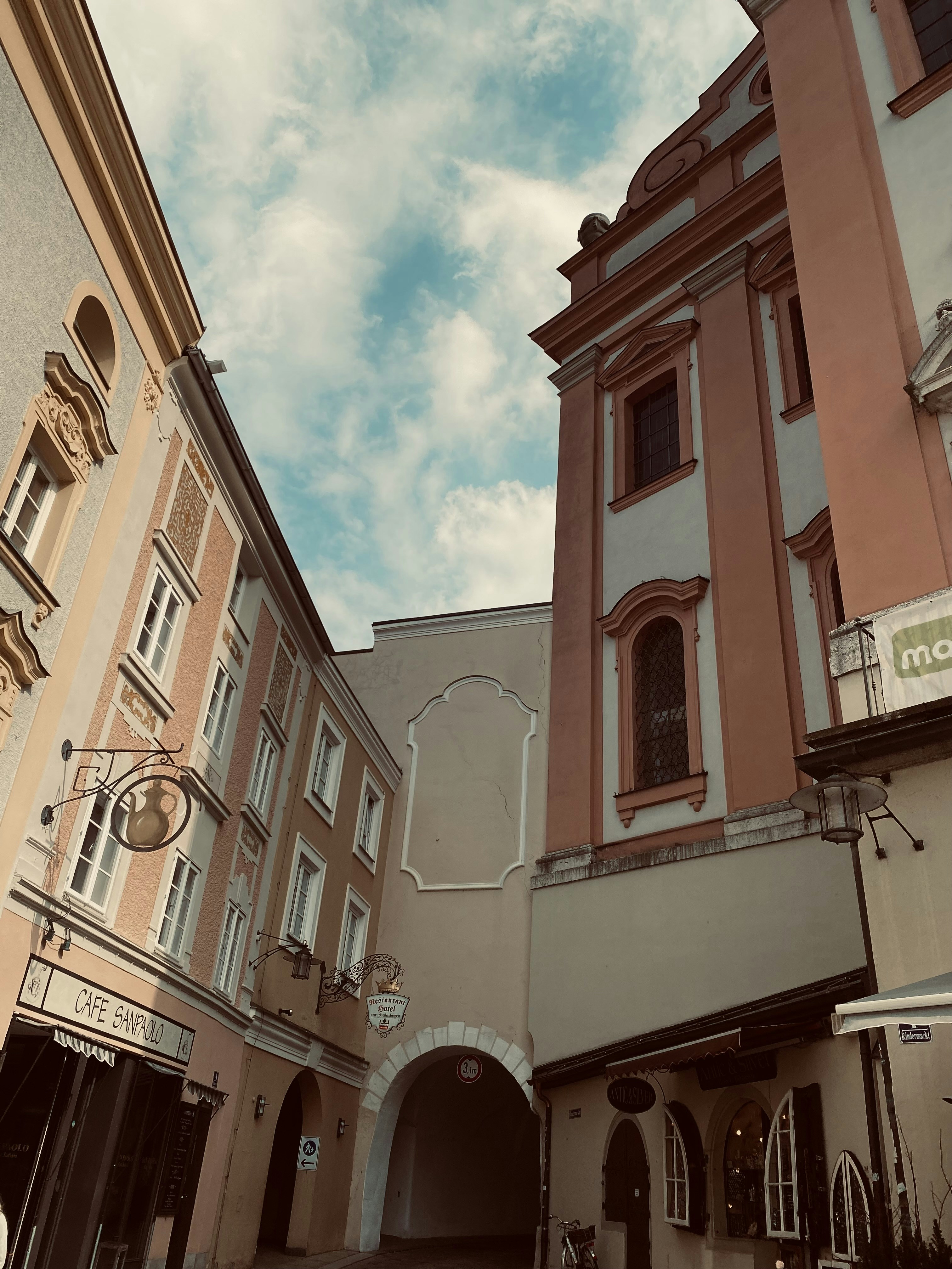 Photo by nilyuferhadzhaa