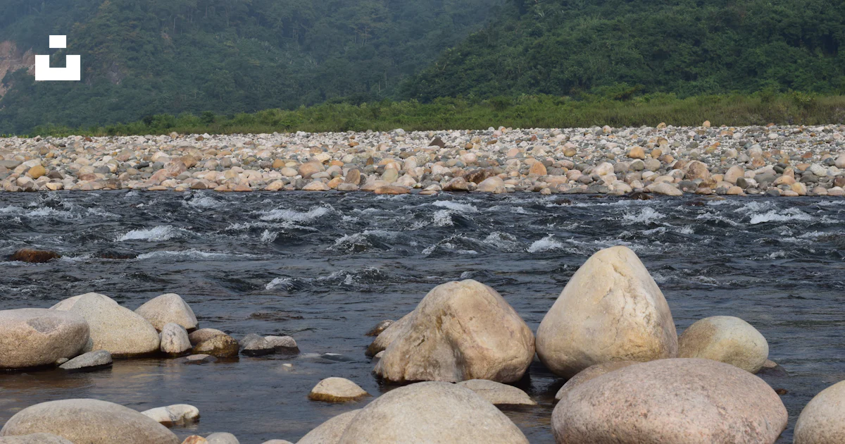 A river with lots of rocks in it photo – Free Bholaganj sada pathor ...