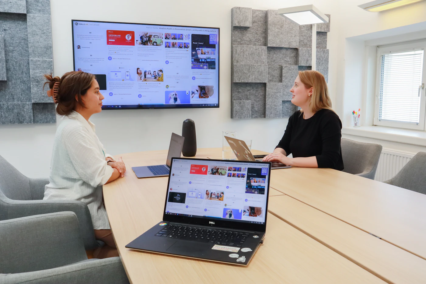 Business leaders discussing organizational strategy during a professional meeting
