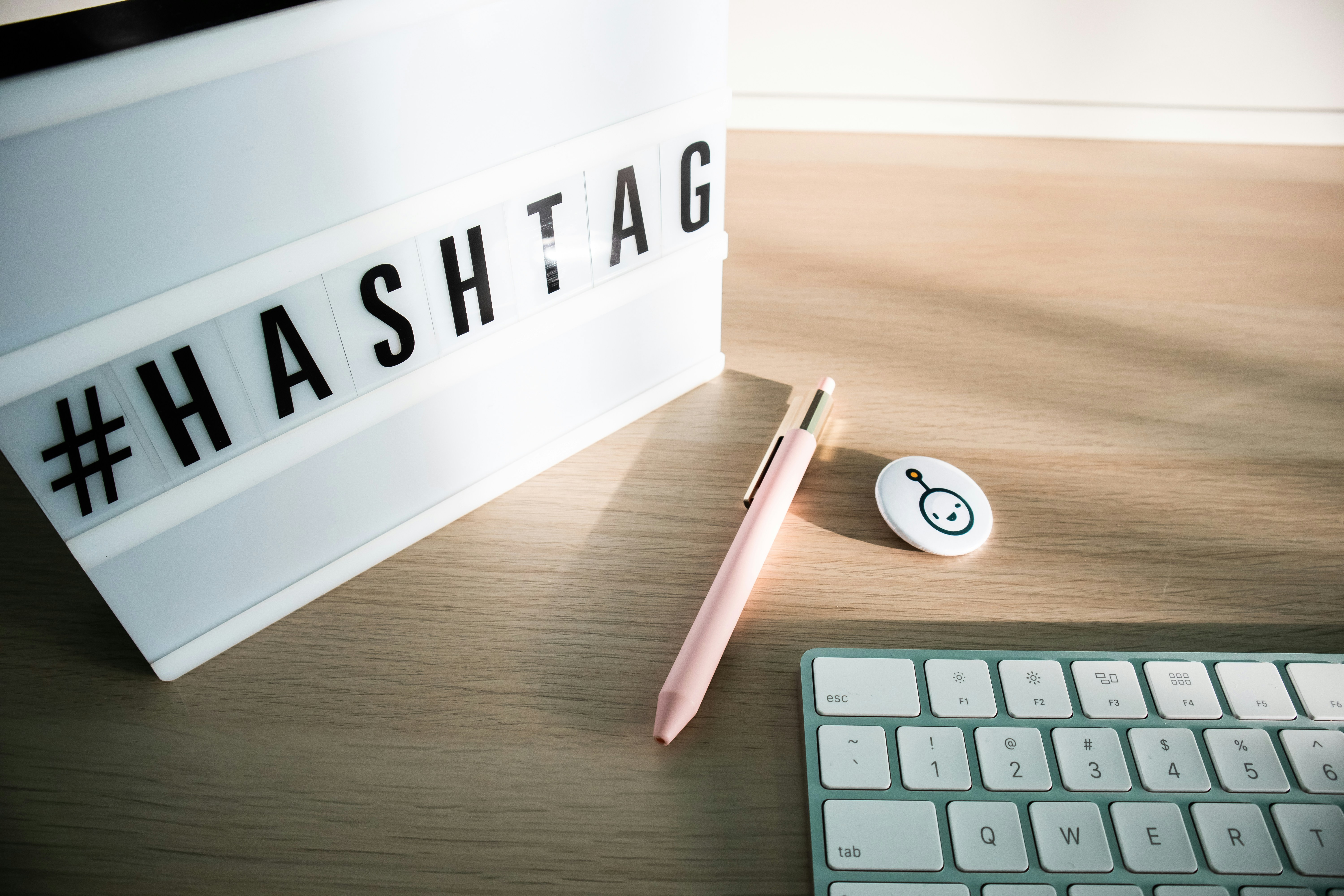 Comment trouver les hashtags efficaces pour son activité ?