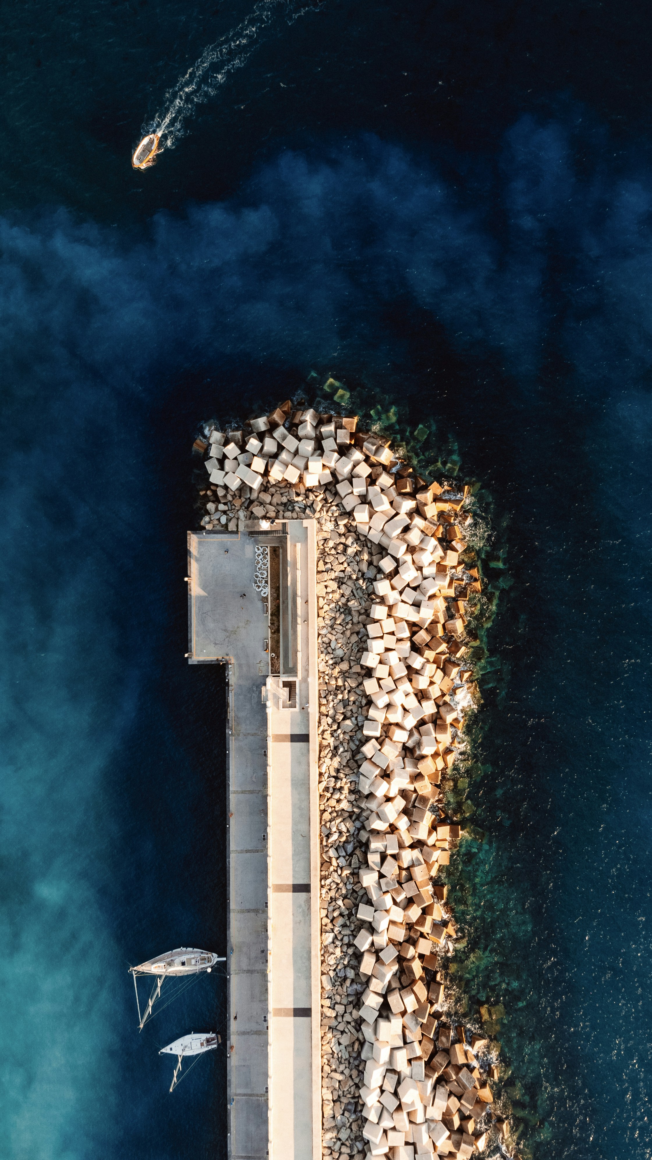 Photo by gianpaoloantonucci_