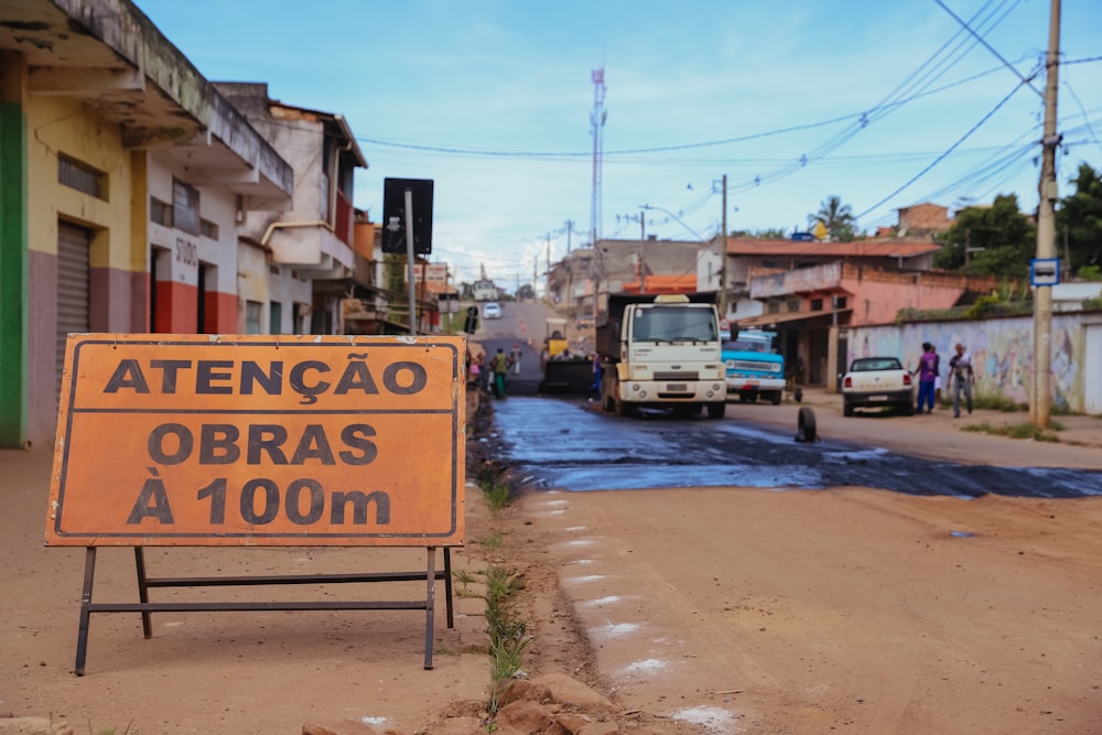 a street sign on the side of a road