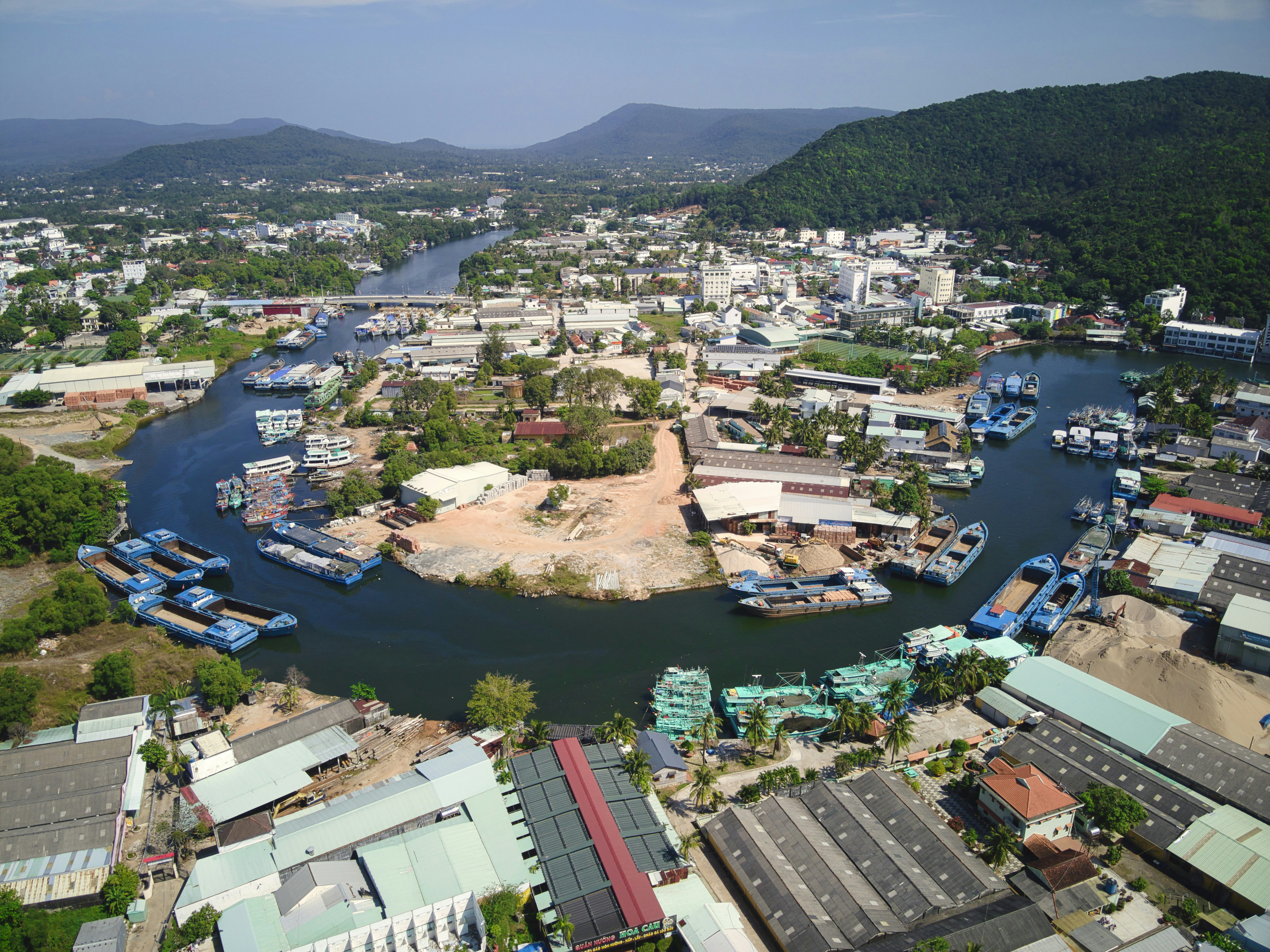 Phu Quoc – Transportation & Getting Around