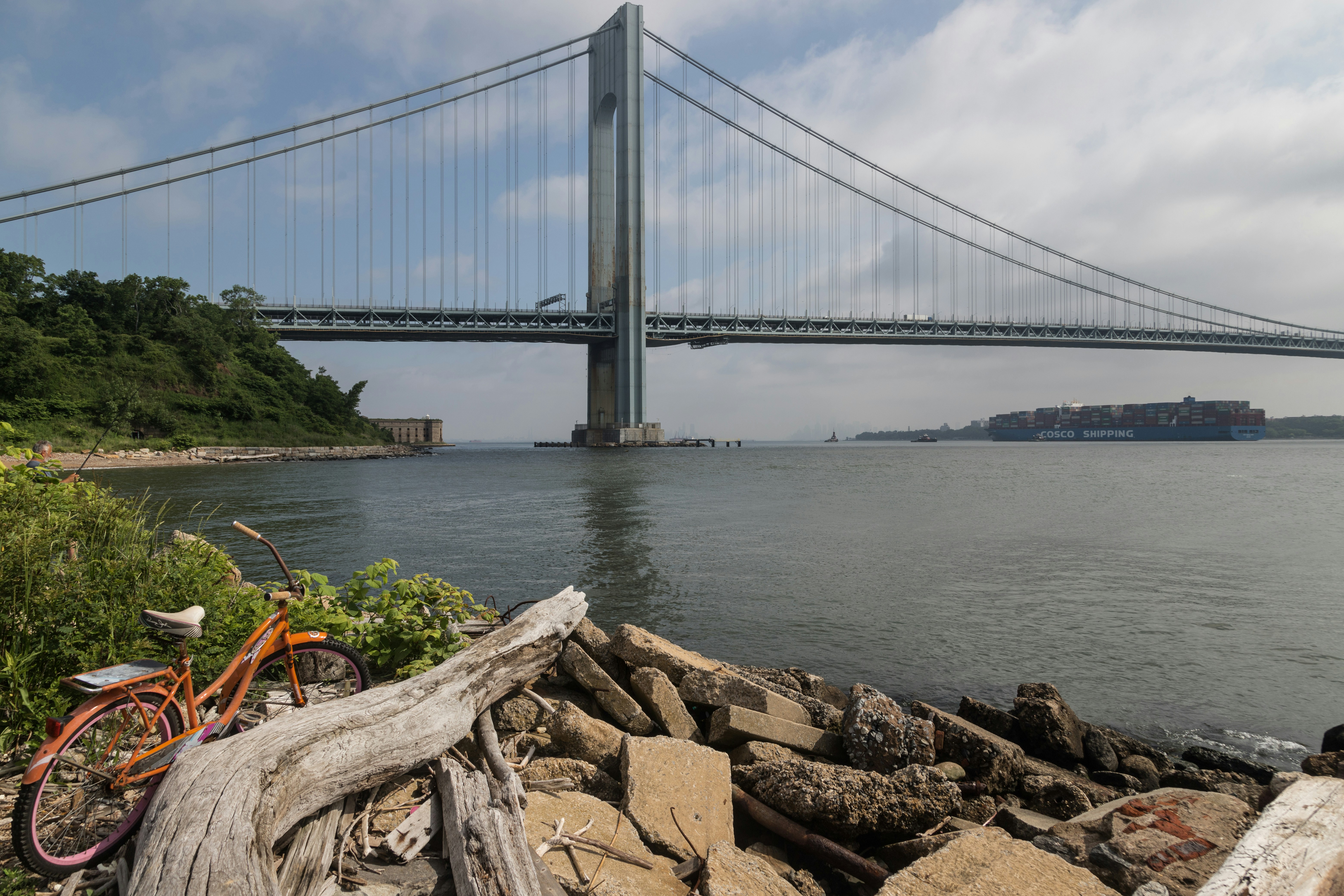 Landbridge Director Capobianco Sells $142.97 Million in Shares