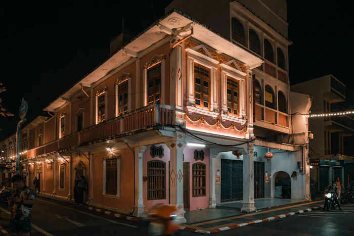 What to Do in Phuket in a Weekend: A Complete 48-Hour Guide