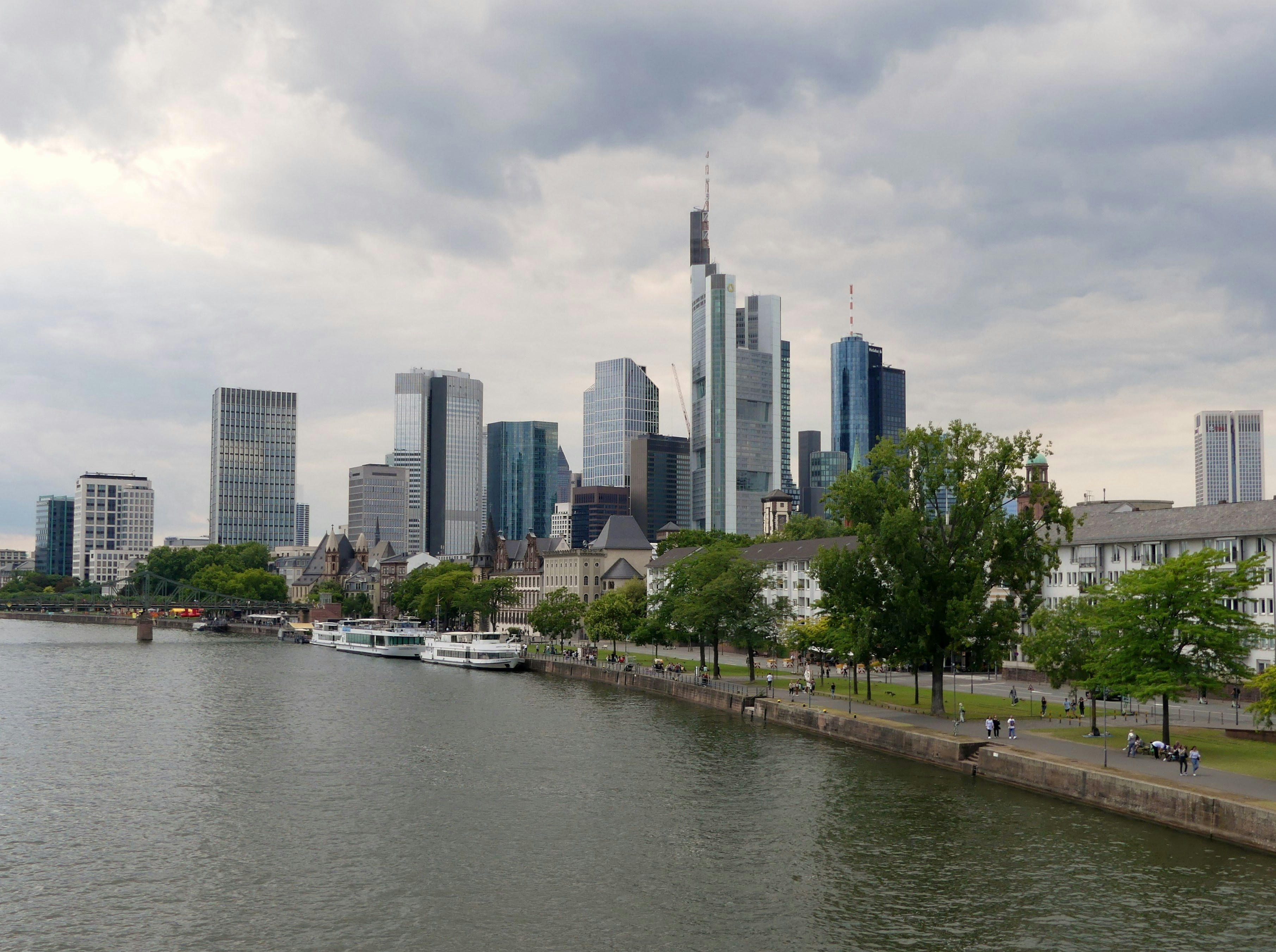 Photo by karlhanssens