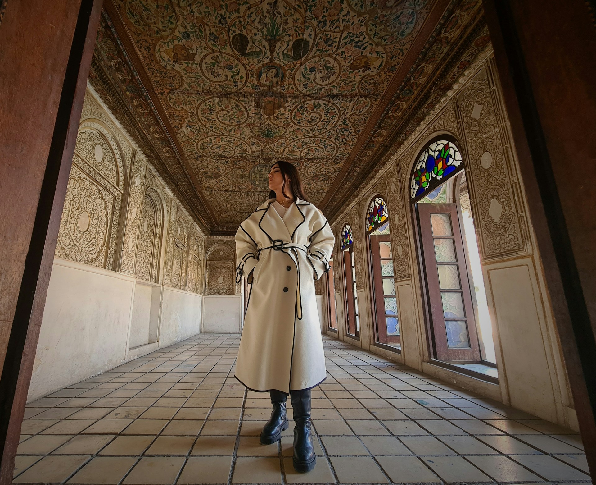 black and white bed linen