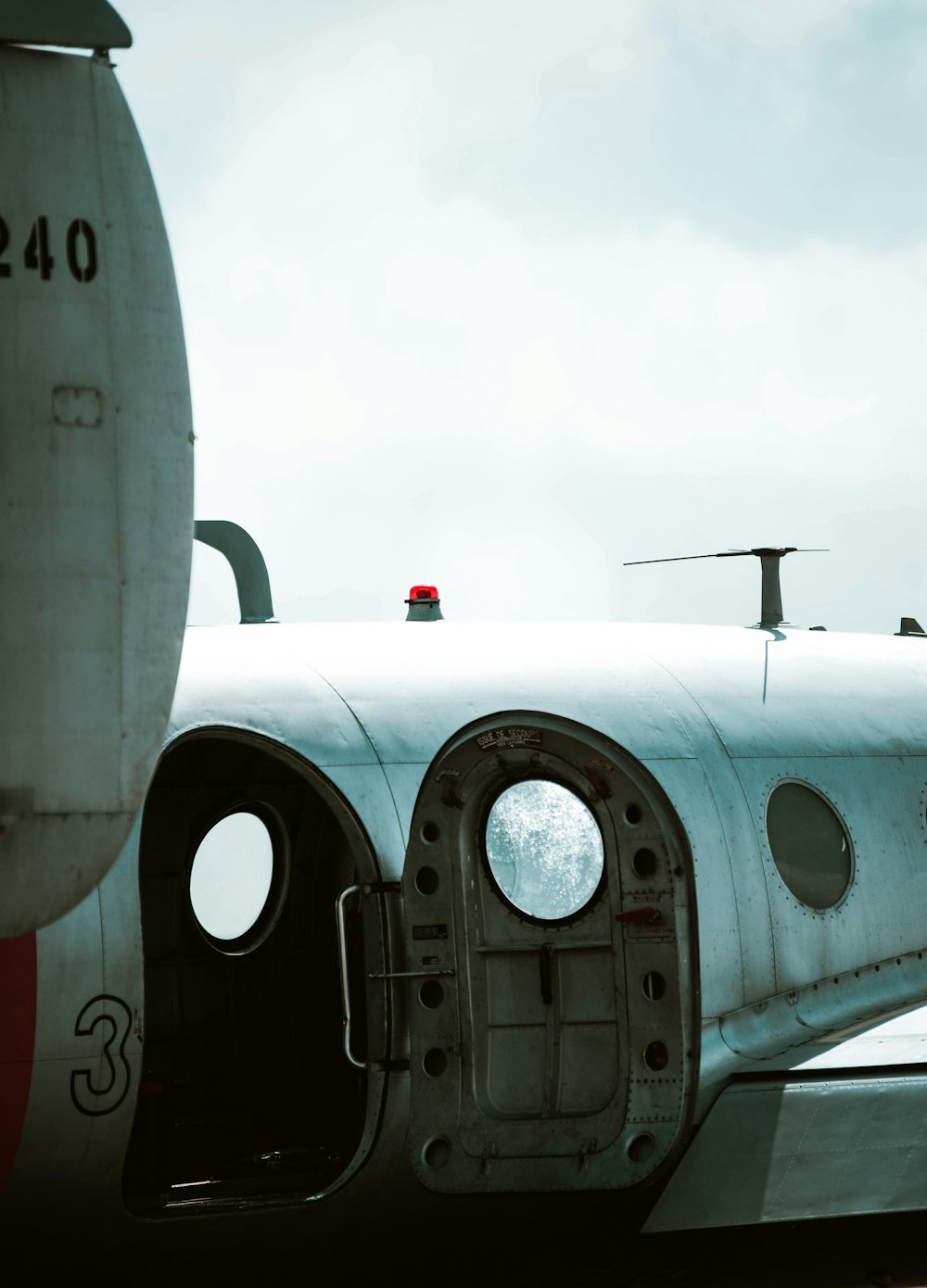 a close up of the nose of an airplane