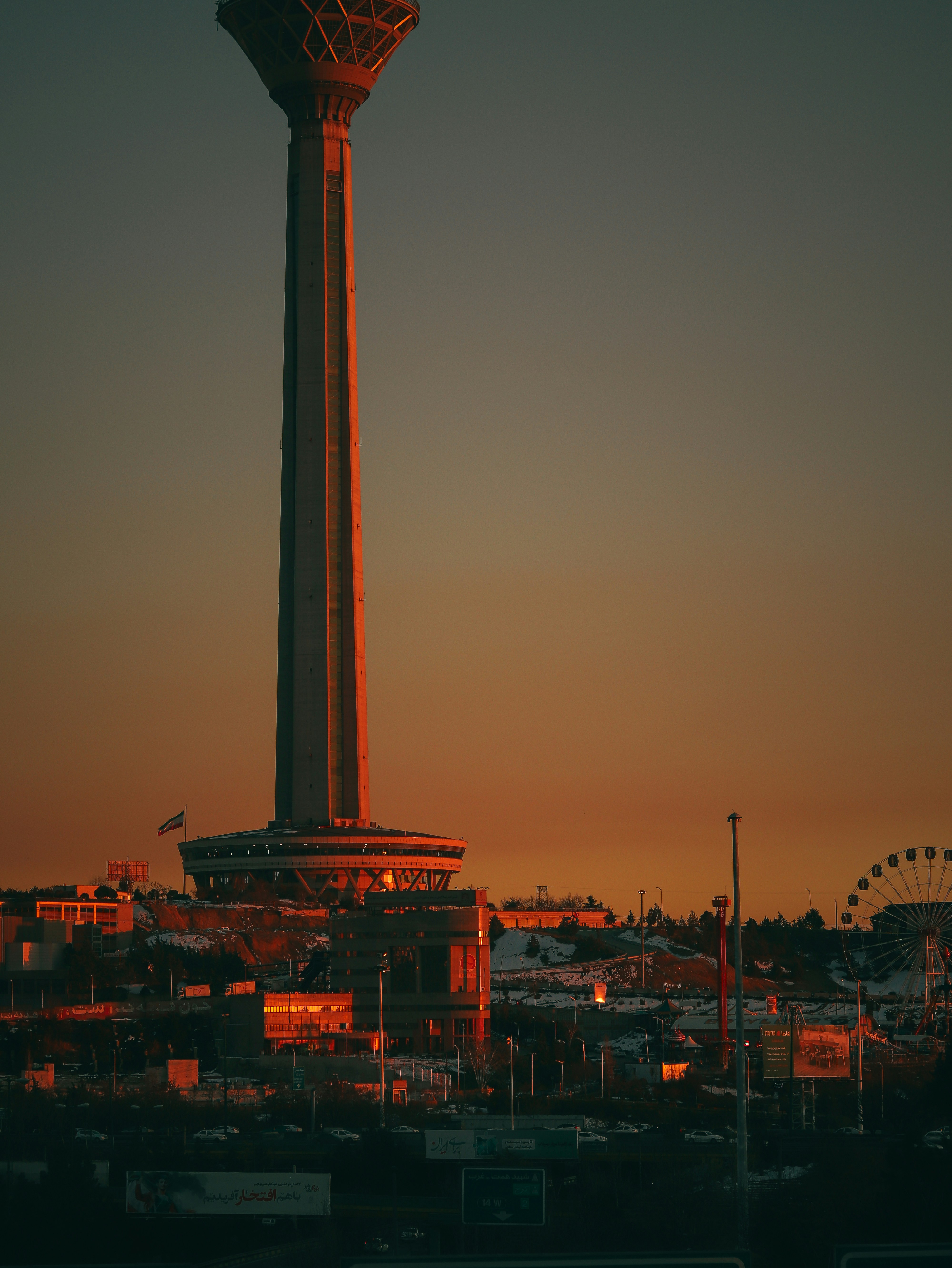 Photo by thehosseiin