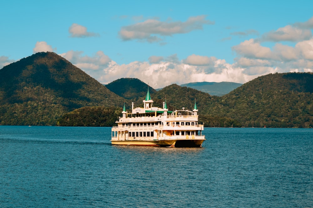 a large boat floating on top of a large body of water