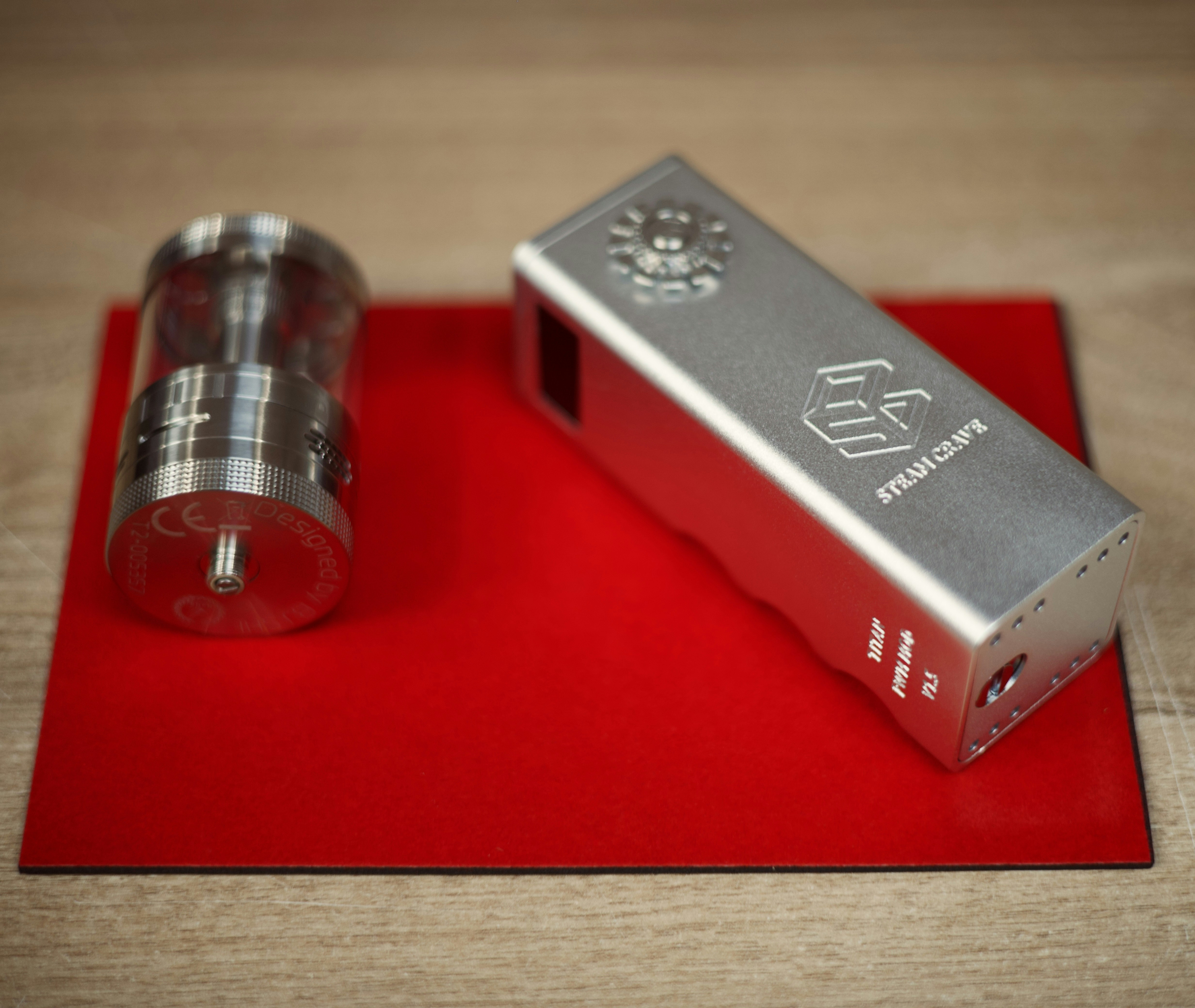 photo-1676914881236-bf9cea8863f3?ixid=M3wxMjA3fDB8MXxzZWFyY2h8MTl8fHZvb3BvbyUyMHZhcGV8ZW58MHx8fHwxNzM3Mjk4MDIyfDA\u0026ixlib=rb-4.0.3