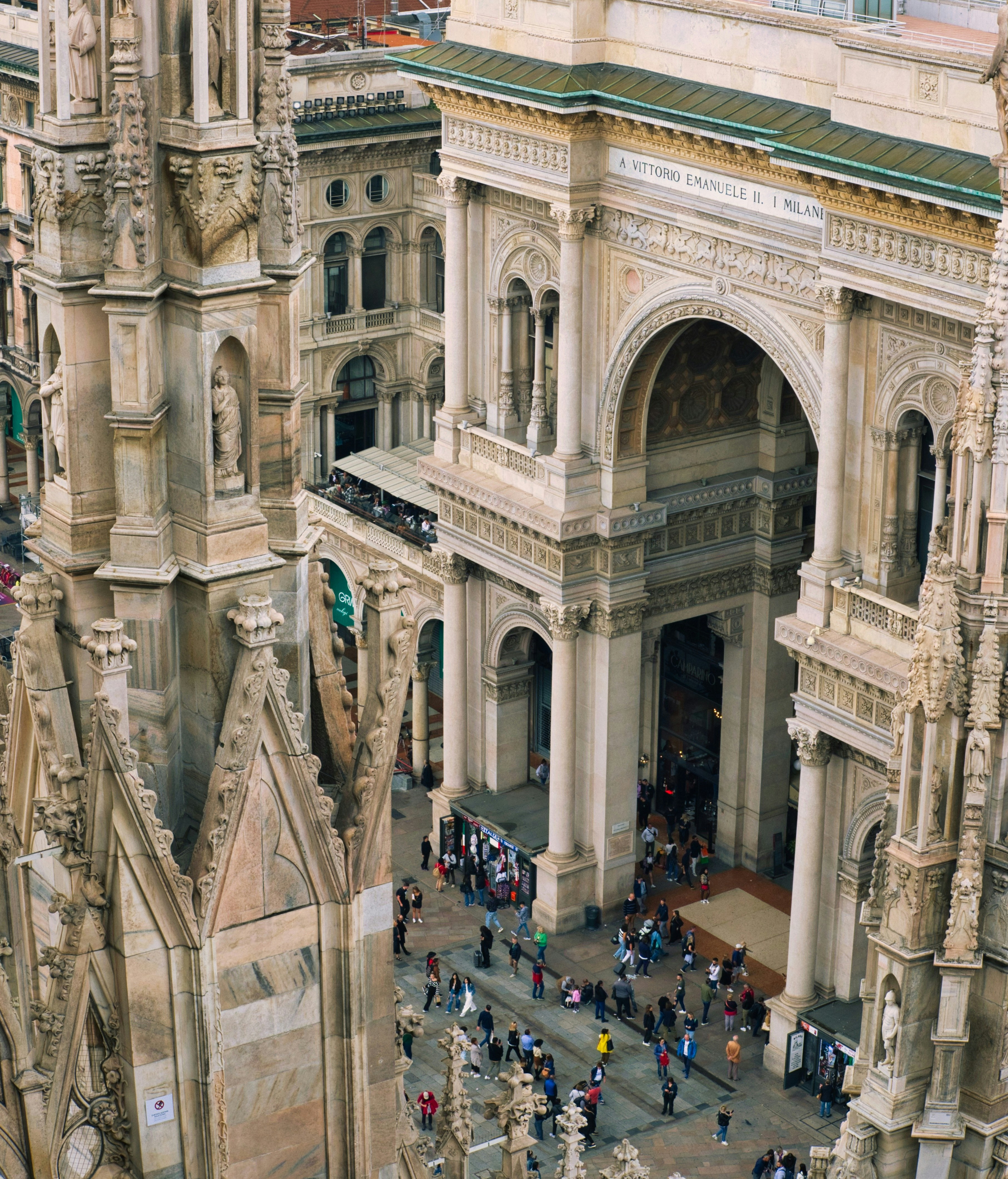 Duomo di Milano (Milan Cathedral) photo 3