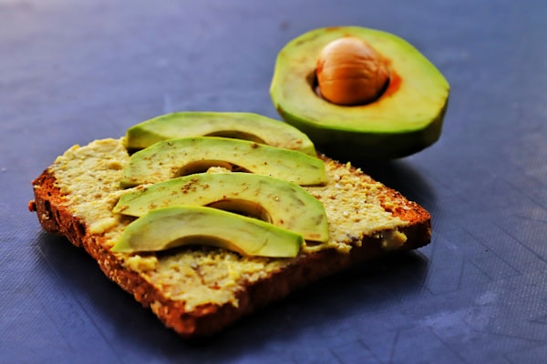 Volkoren Toast met Avocado en Ei (DASH)