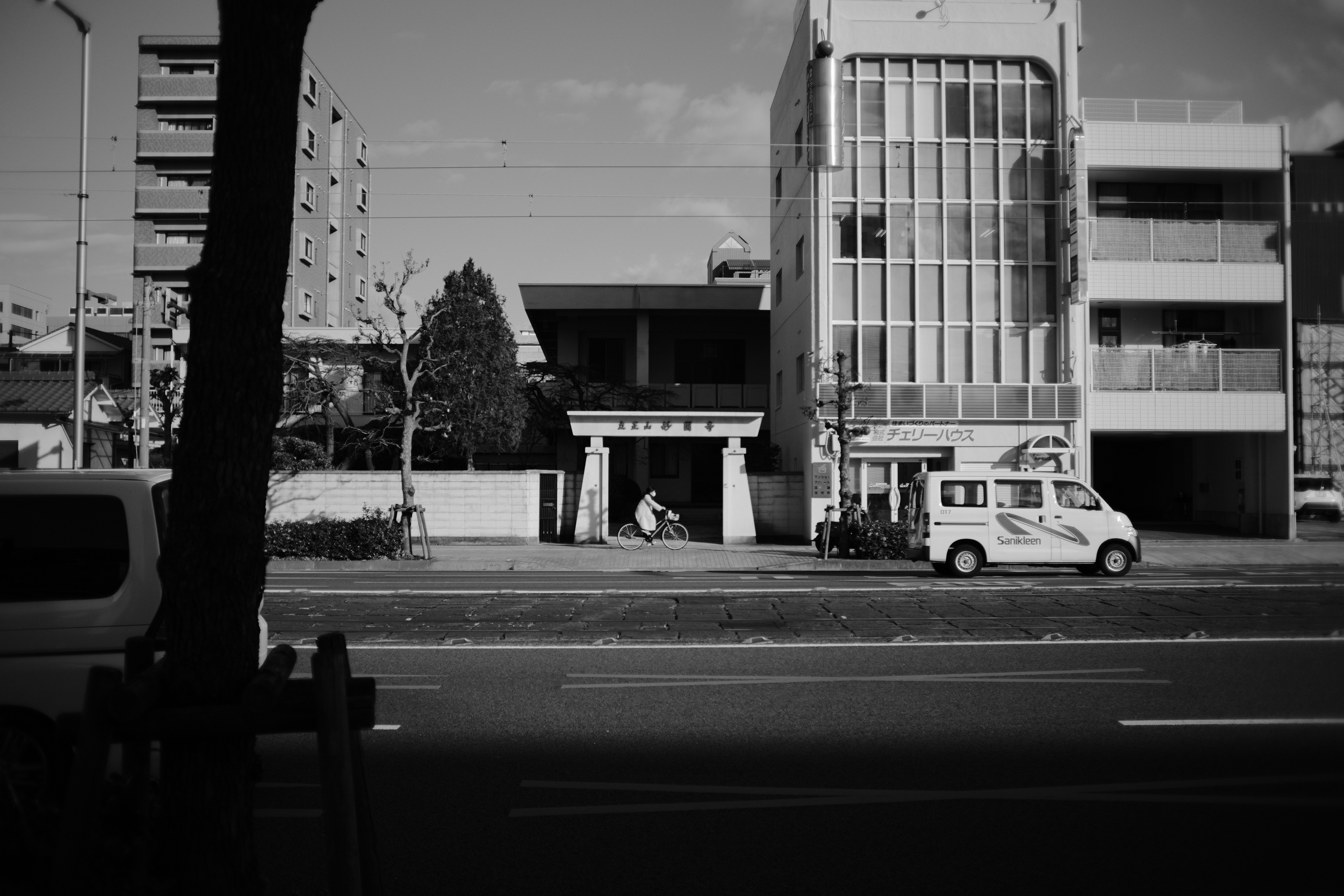photo-1677032448460-ed6ecf5fe03d?ixid=M3wxMjA3fDB8MXxzZWFyY2h8MTB8fCVFNSU5MCU4RCVFNSU4RiVBNCVFNSVCMSU4QiVFNSVCOCU4MiVFNiU5RCVCMSVFNSU4QyVCQSUyMCVFMyU4MyU5QSVFMyU4MyU4MyVFMyU4MyU4OCVFNSU4RiVBRiVFOCVCMyU4MyVFOCVCMiVCOCUyMCVFNyU5QiVCOCVFOCVBQiU4N3xlbnwwfHx8fDE3NTc2MTQyNDR8MA\u0026ixlib=rb-4.1.0