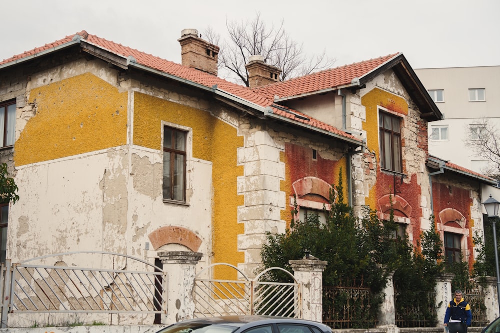 a car parked in front of an old building