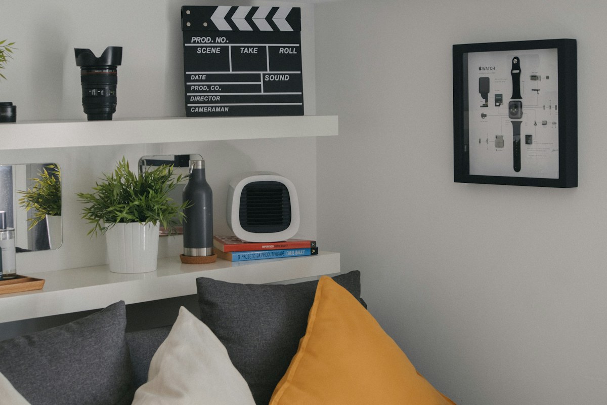 A Closet Corner You Cannot Reach: Change the Storage Movement
