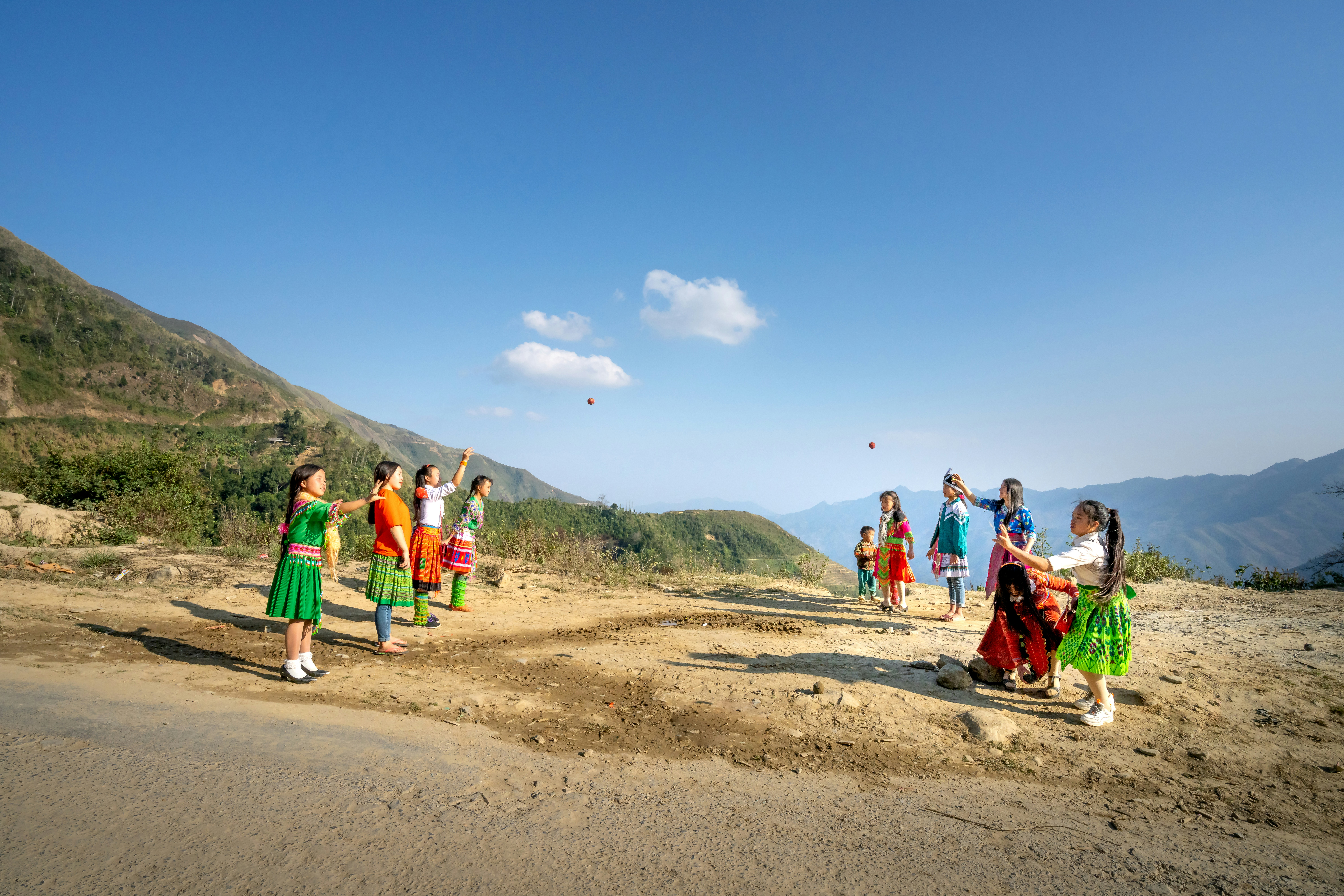 12 Beginner Himalayan Routes Loved by Local Guides