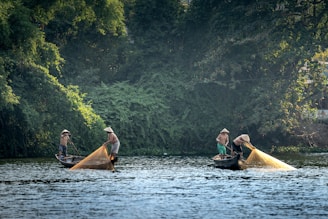 A scenic view of Rio Parada with anglers casting lines from a small boat.