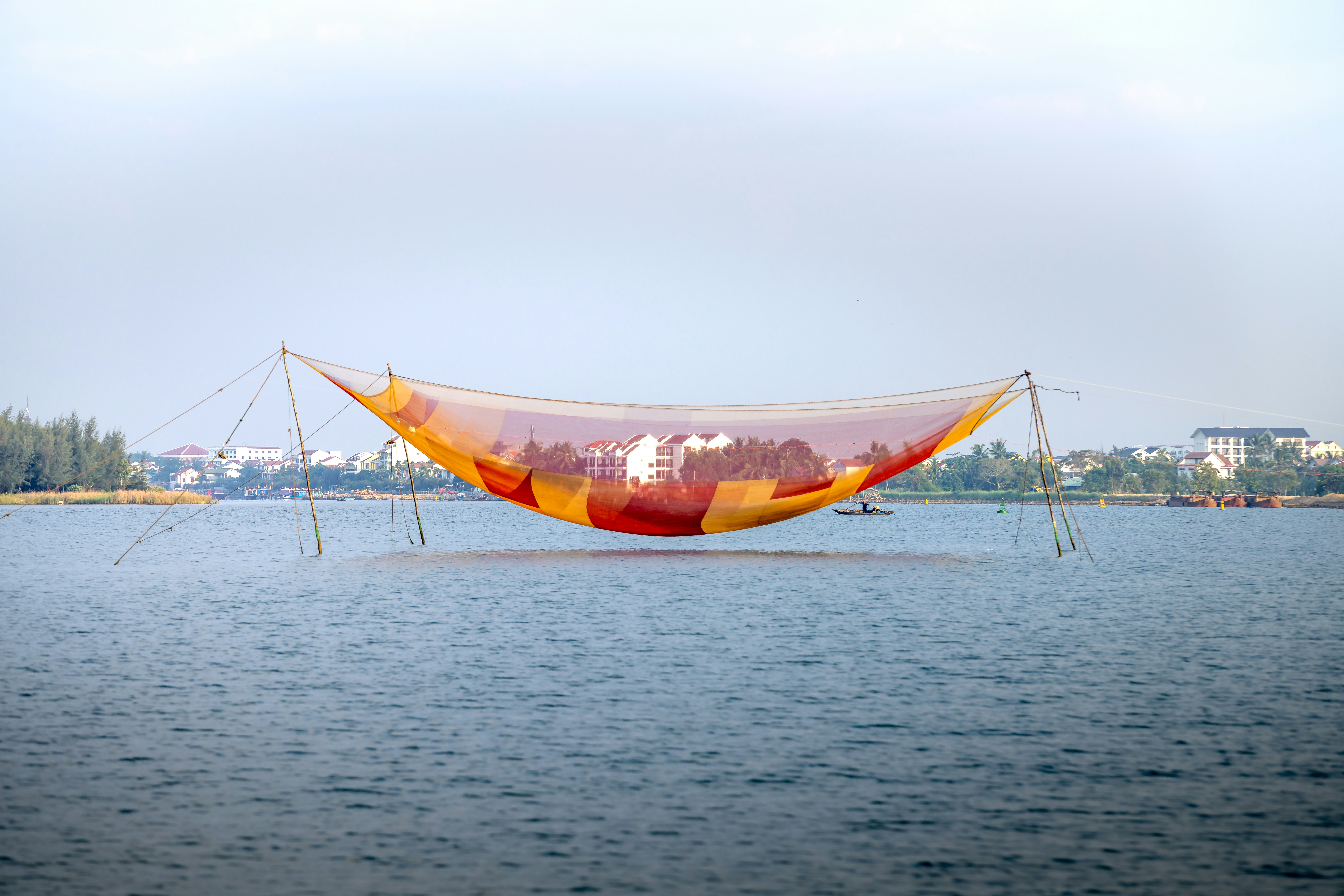 Le hamac dans les voiles main image 0