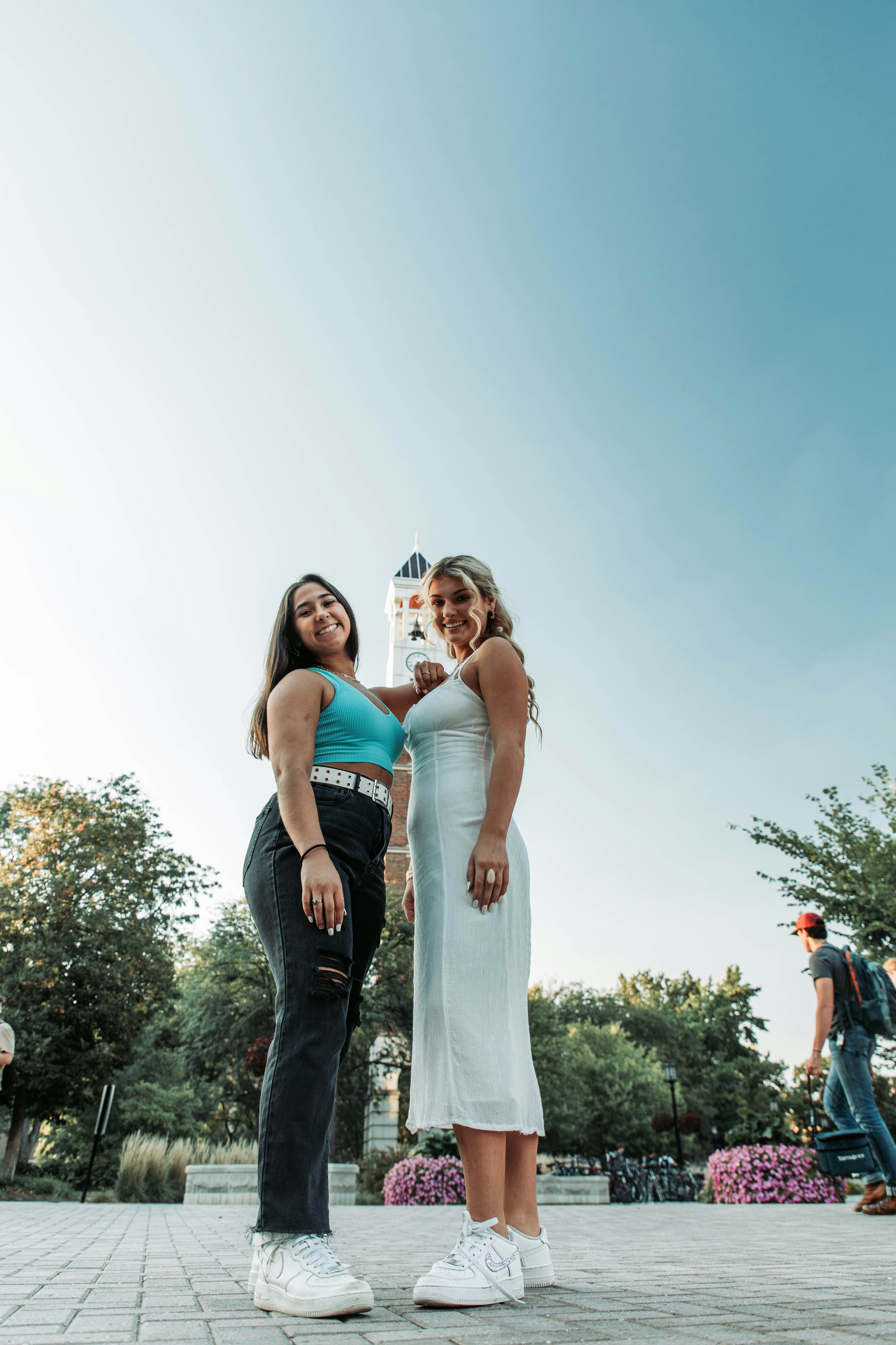 [hikaye] : Üniversitemin TTRPG Discord'unda...