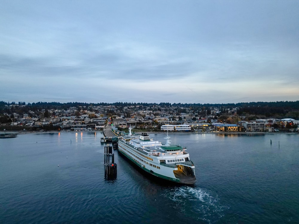 a large boat traveling down a large body of water