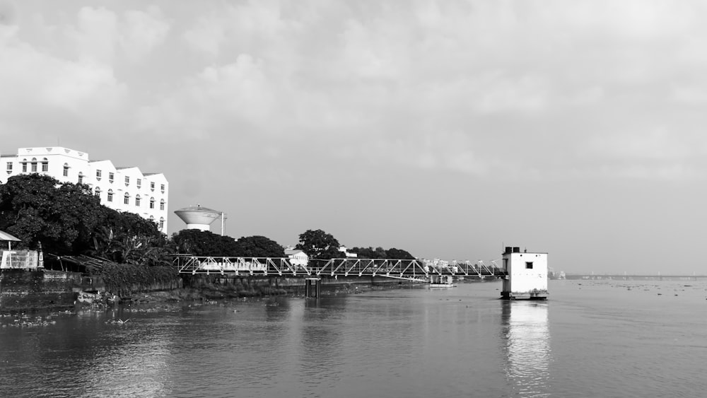 a black and white photo of a body of water