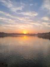 Calm morning scene with sunlight symbolizing the cortisol awakening response