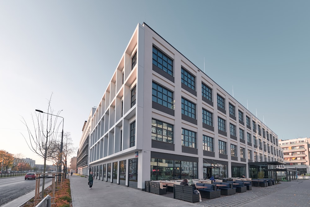 a large white building with lots of windows