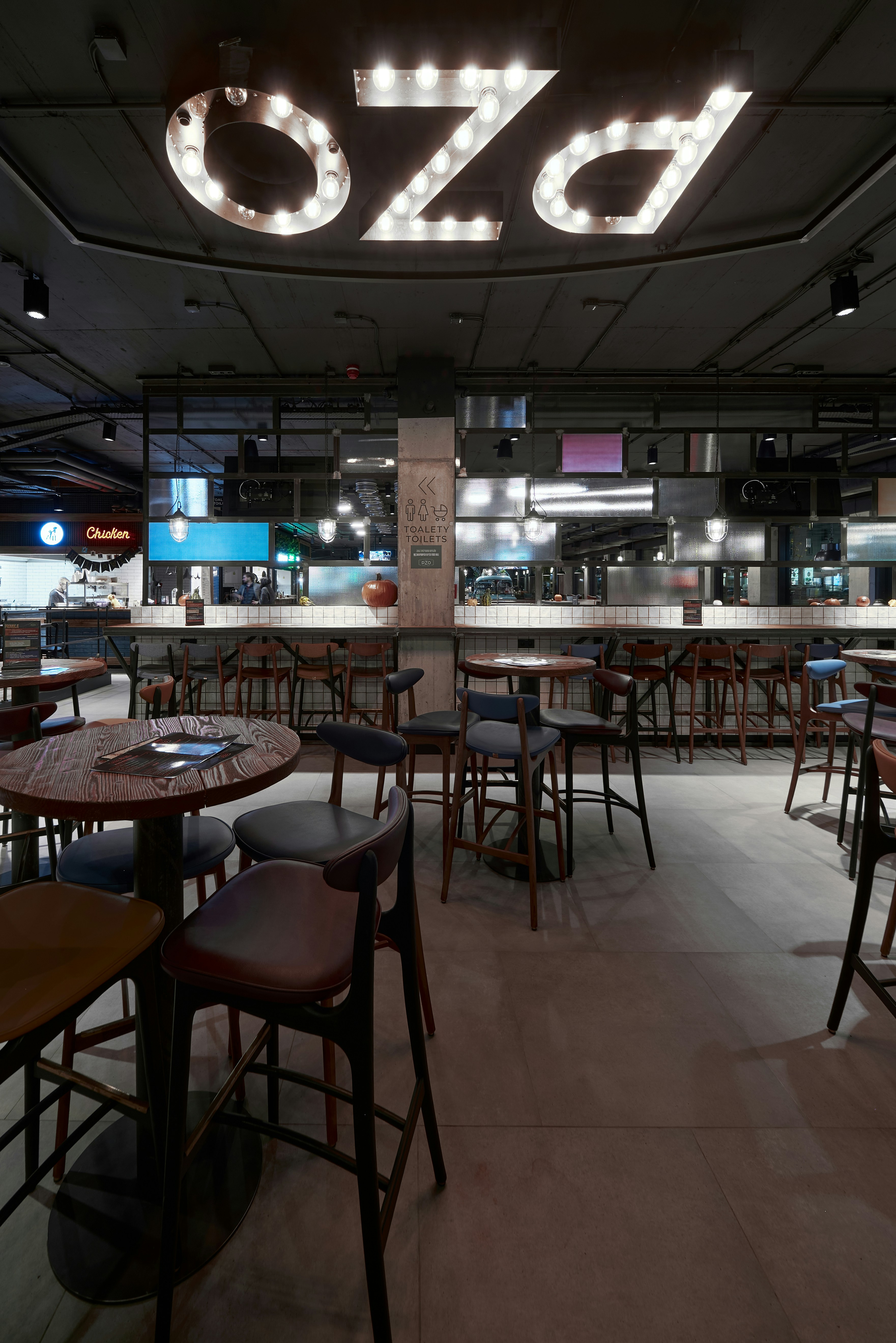 giza modern restaurant