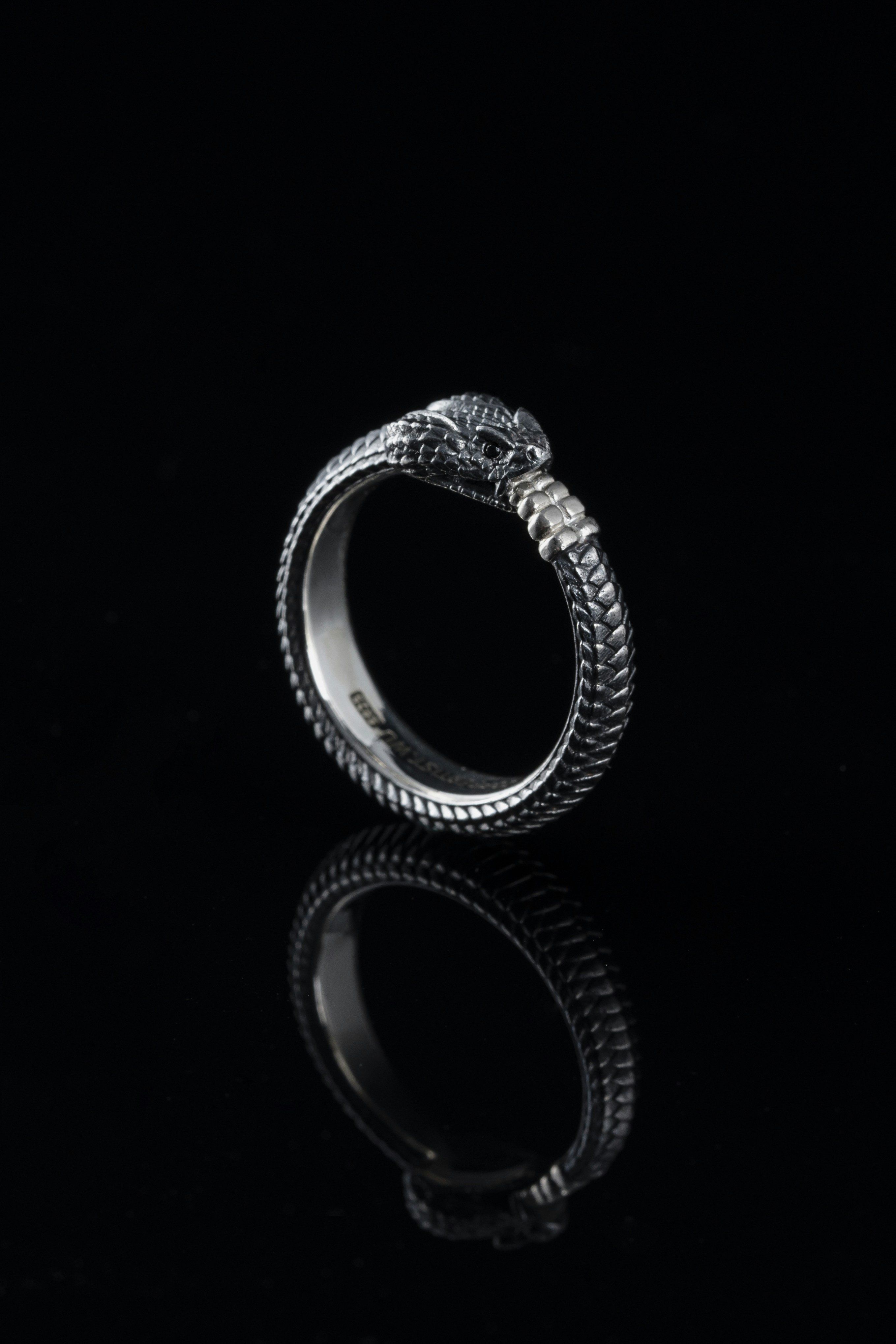 Photo by coppertistwu