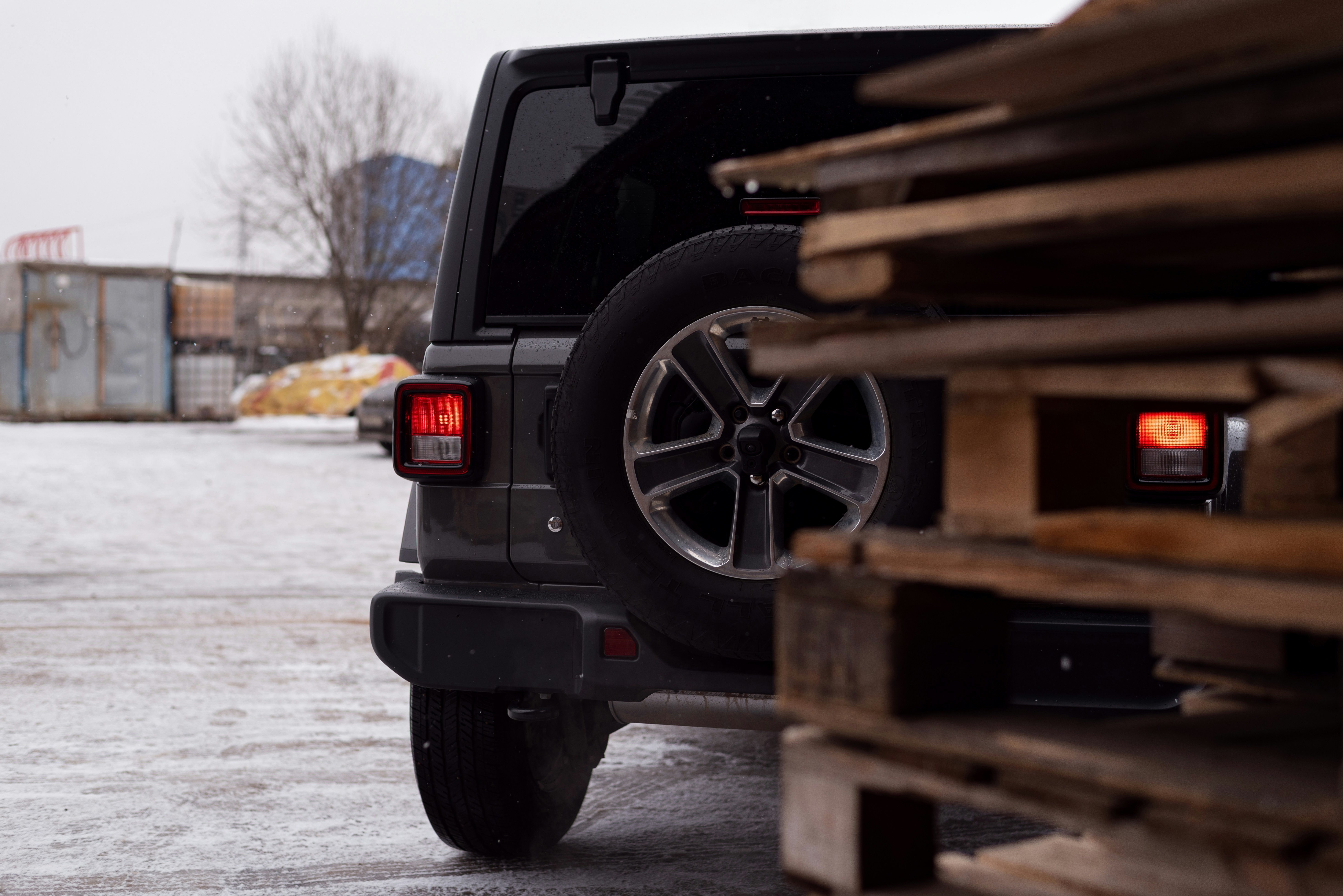 5 Jeep Wrangler Upgrade Fixes to Improve Wind Noise Reduction