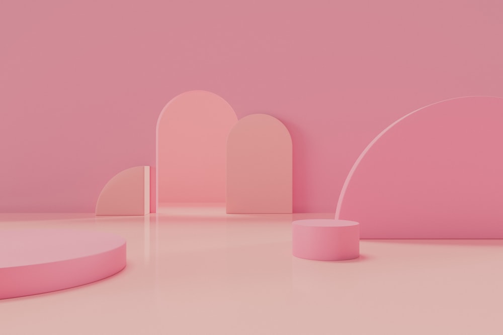 uma sala rosa com arcos e arcos no chão