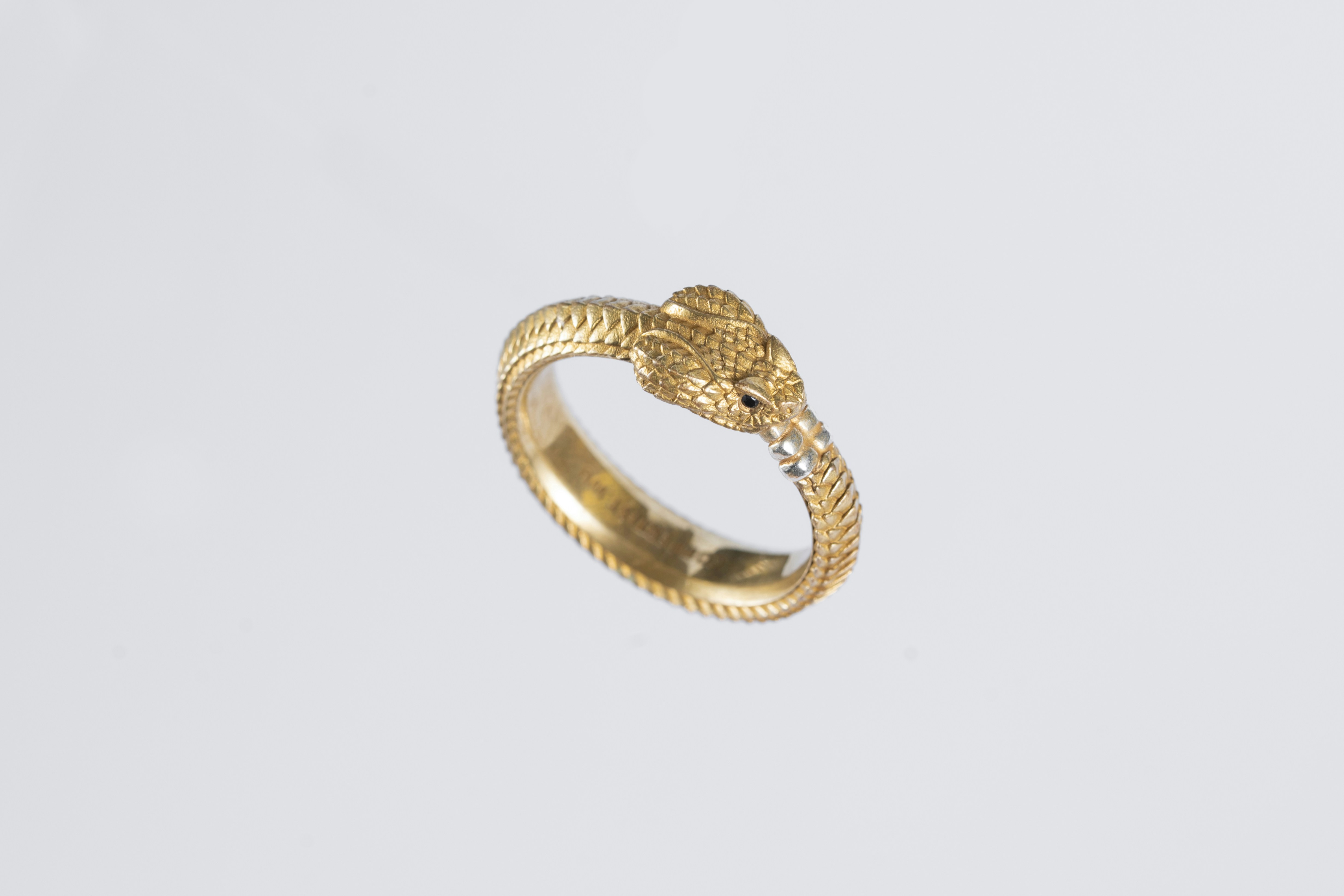 Photo by coppertistwu