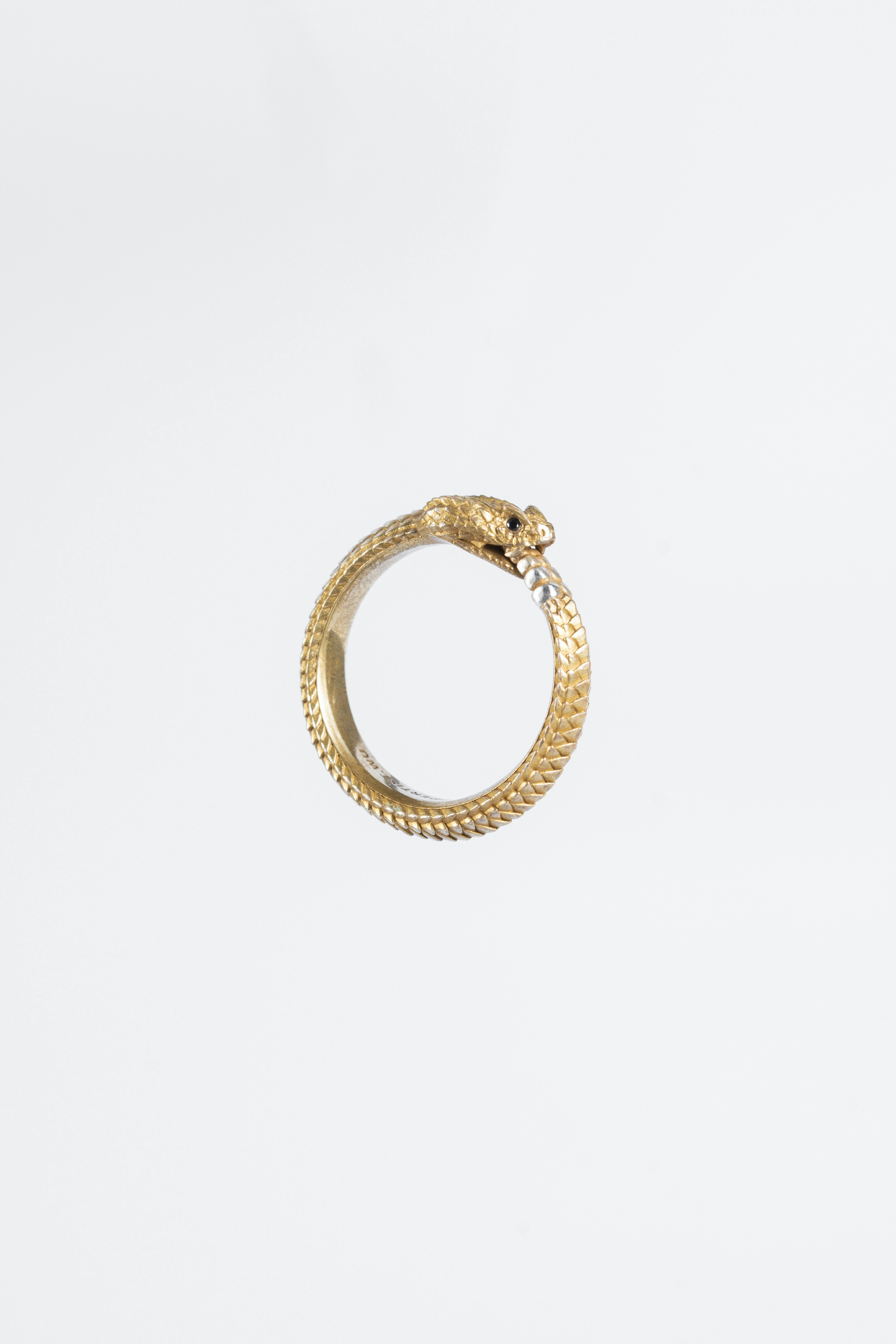 Photo by coppertistwu