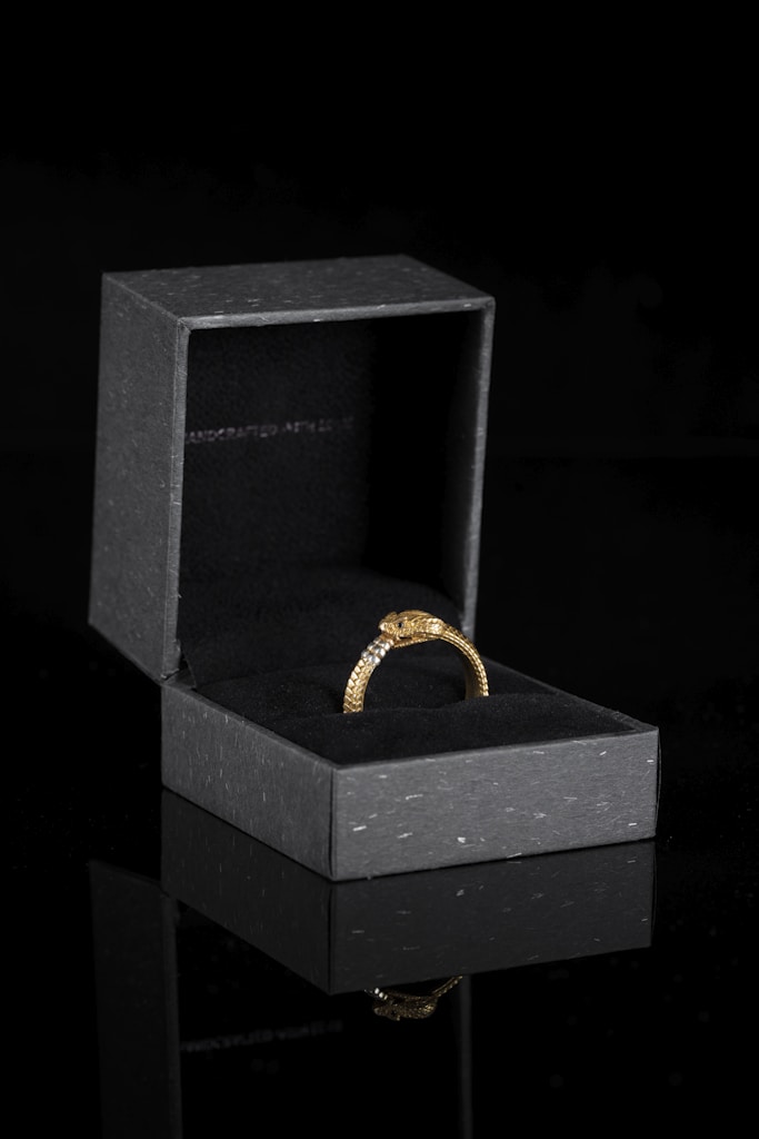 Elegant Gold Ring