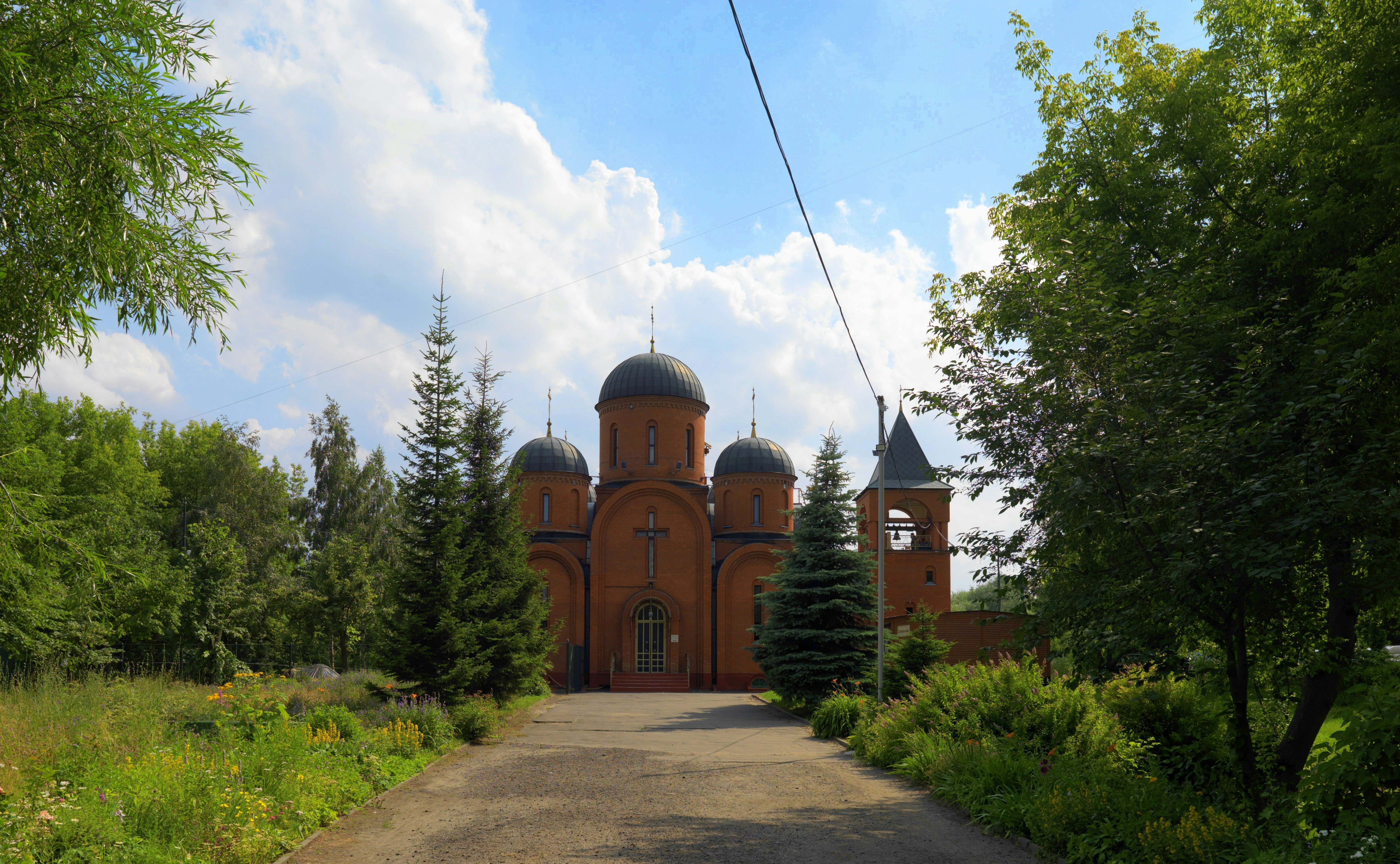 #misura_photos #misuraphotos https://www.youtube.com/user/Moscowartgallery vk.com/scanart From the series #Spiritualcentersofmoscow Church of St. Nicholas of Myra in Otradnoe if you like my works, I have more on my profile page - Please check them out! Don't forget to subscribe, press a like button, add my photo to your collections, share it with your friends and download it if you like! See you!
