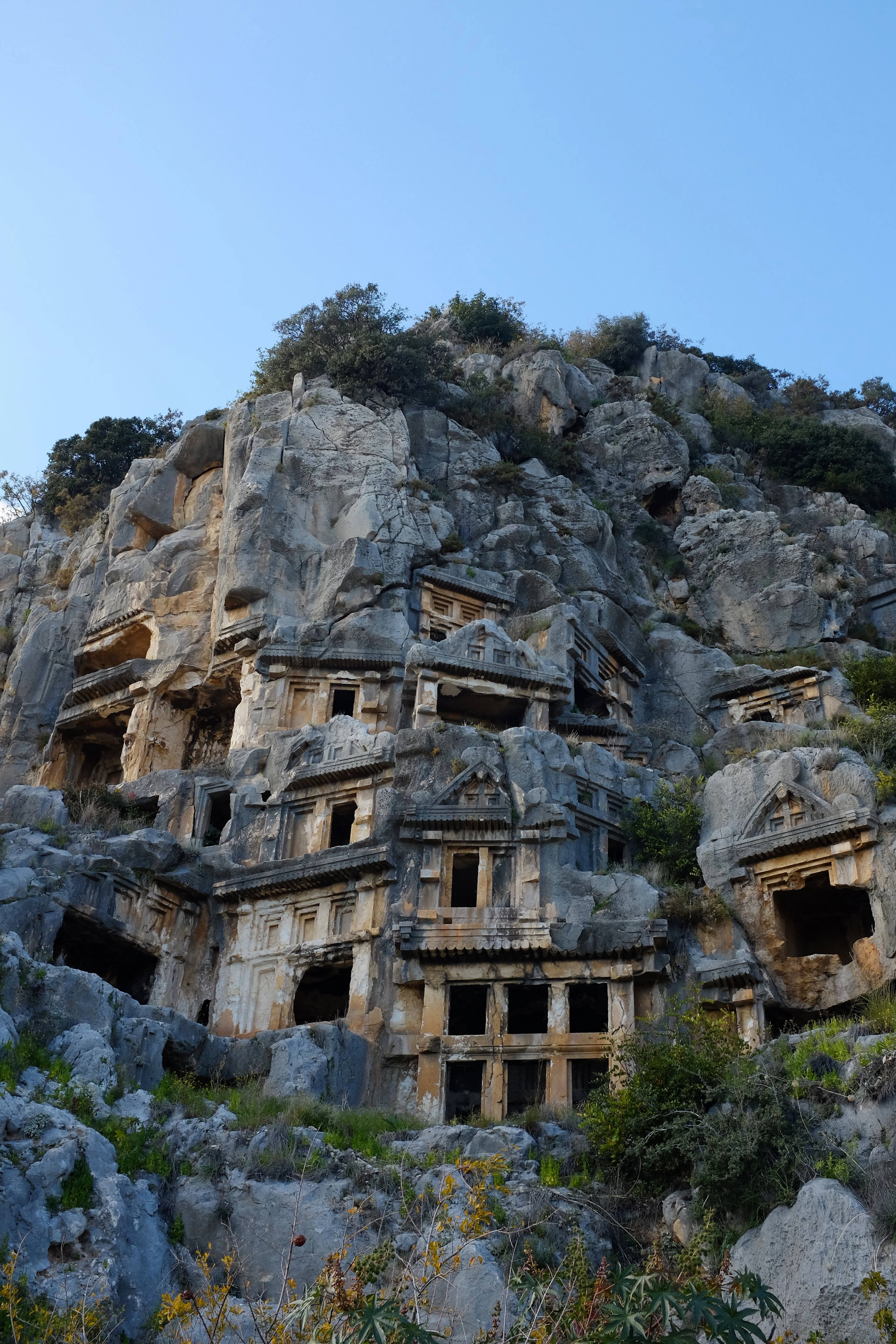 Ликийские скальные гробницы Миры в Демре
