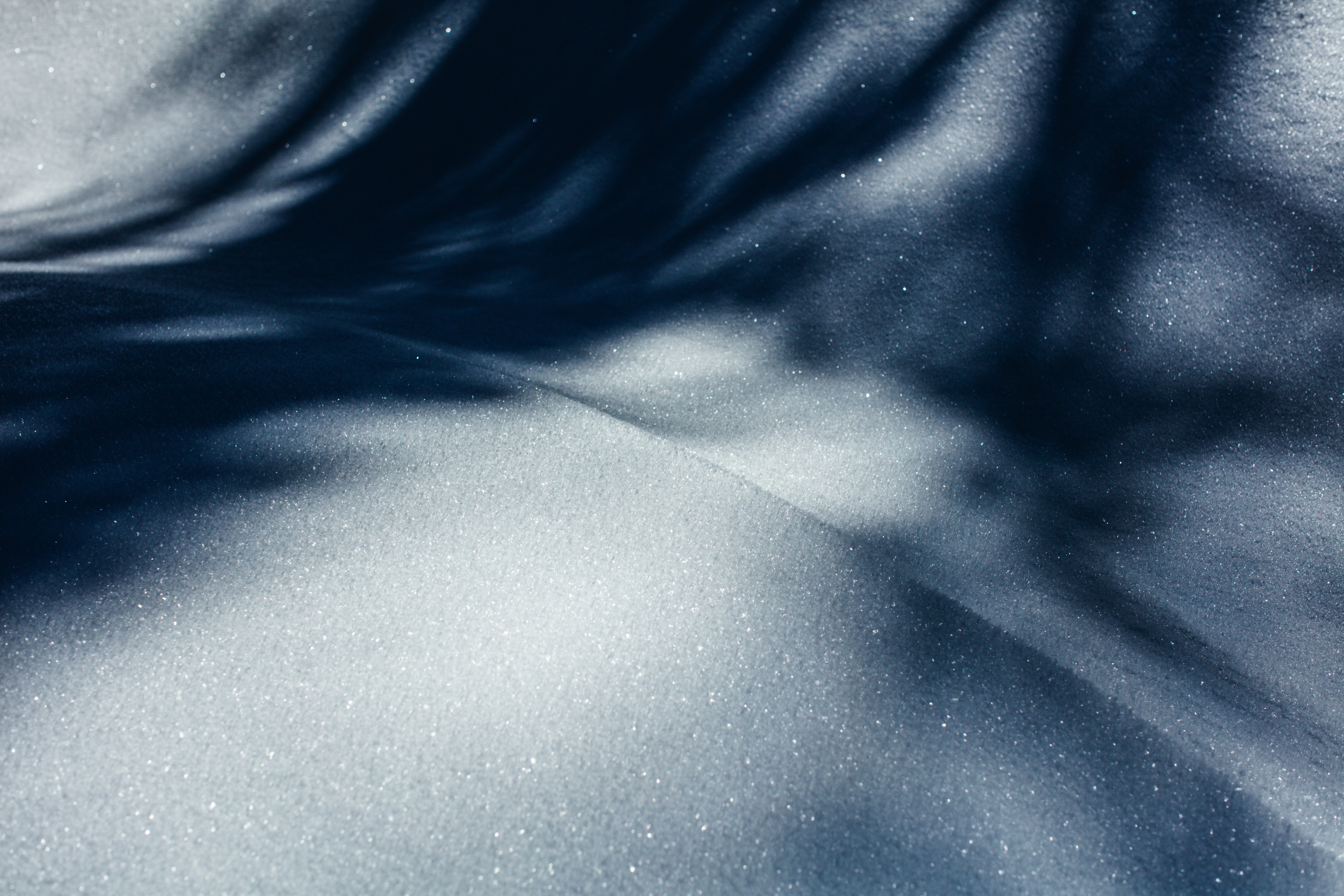 Photo by worldsbetweenlines