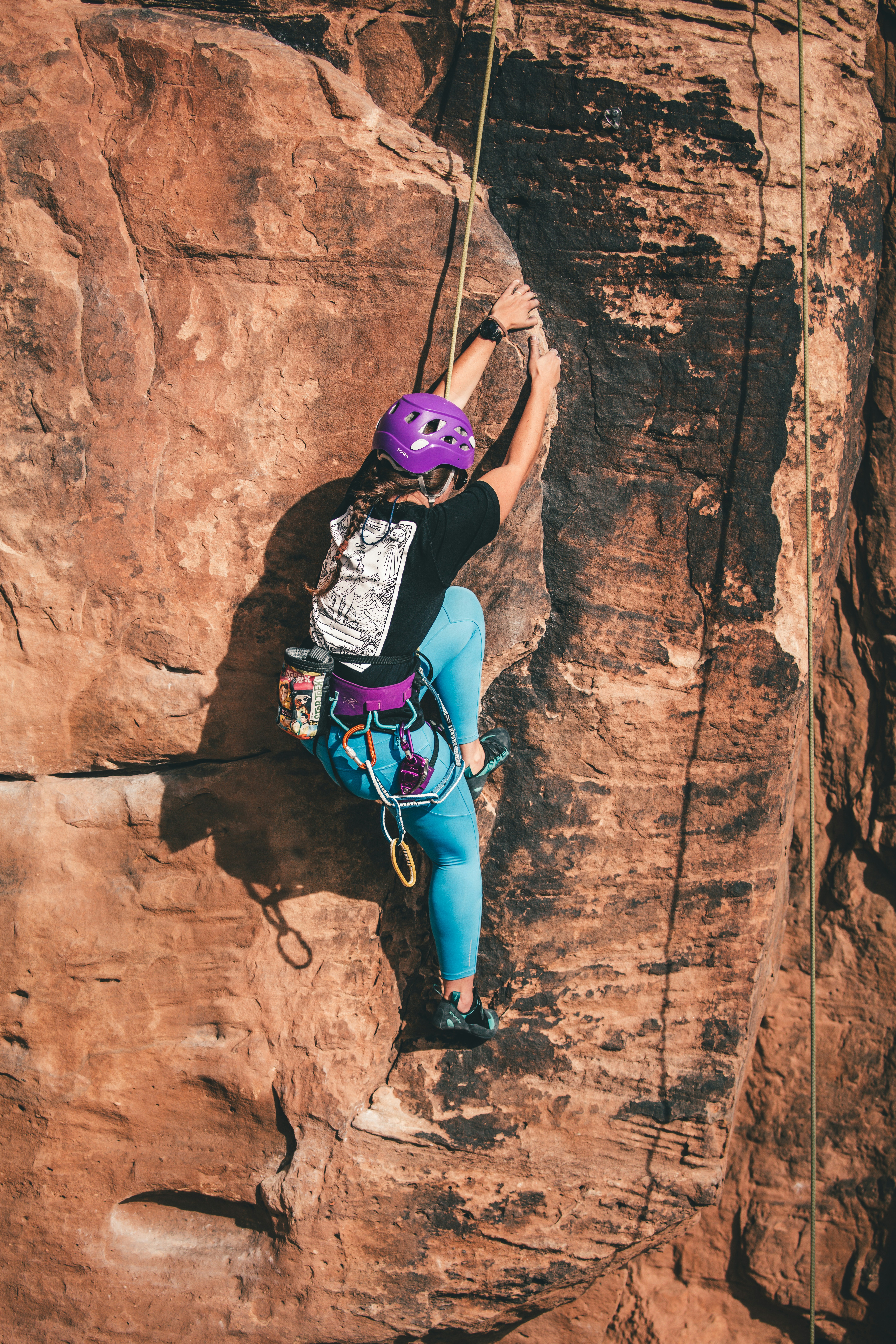 Photo by worldsbetweenlines