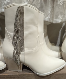 Elegant Over-the-Knee Boots