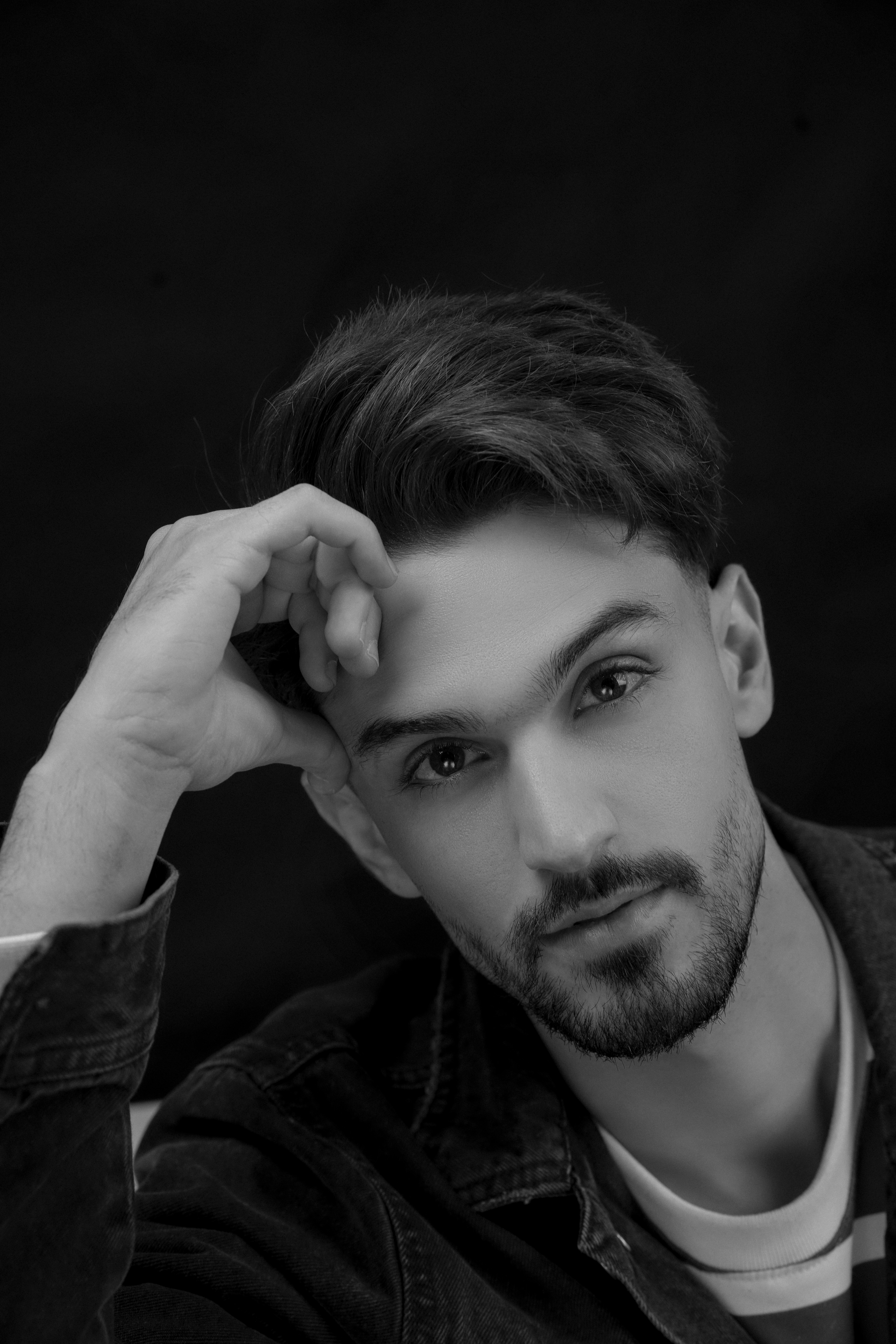 Photo by mamadkashkooli