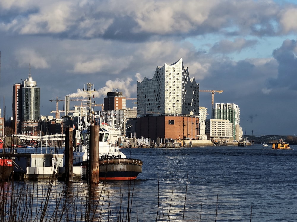 a body of water surrounded by tall buildings