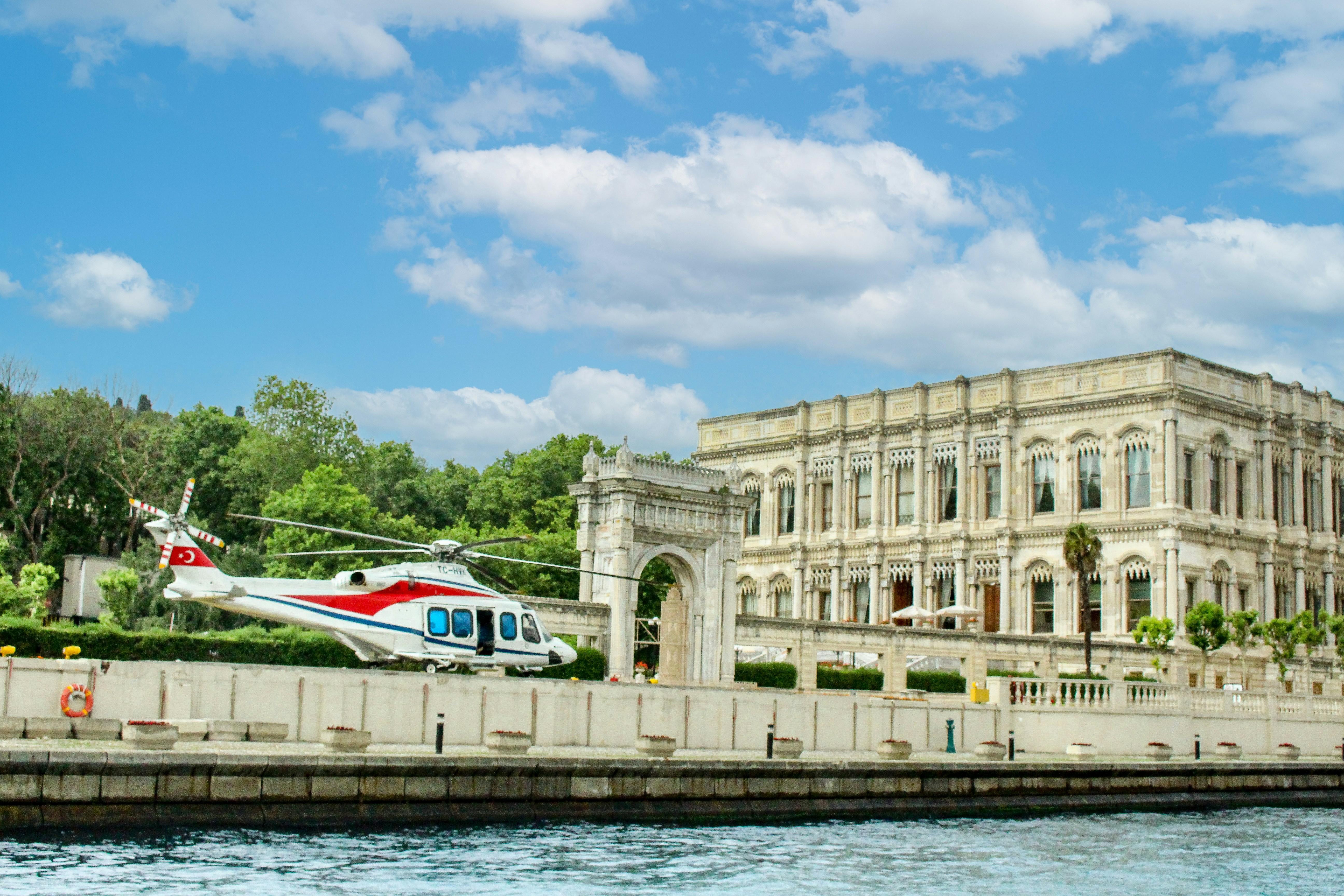 Istanbul riverside scenery