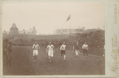 A historic photograph of a legendary sports event.