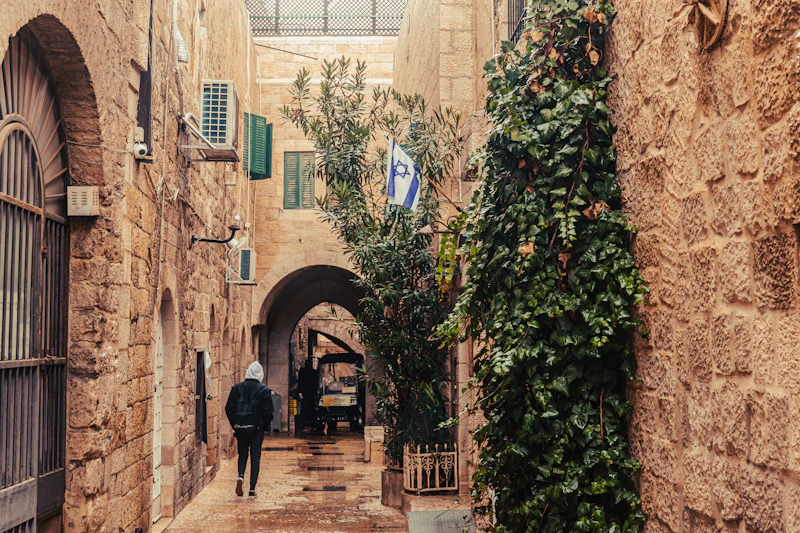 Ruelle en pierre du quartier juif de Jérusalem