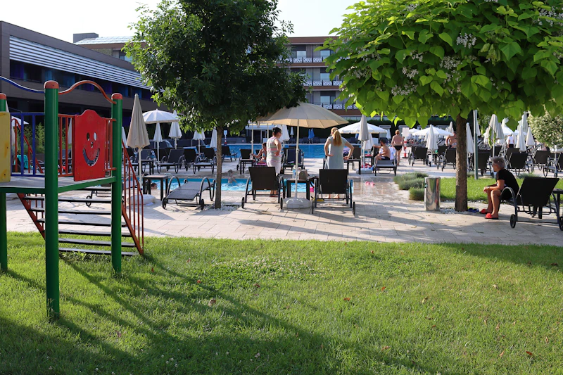 Family pool time