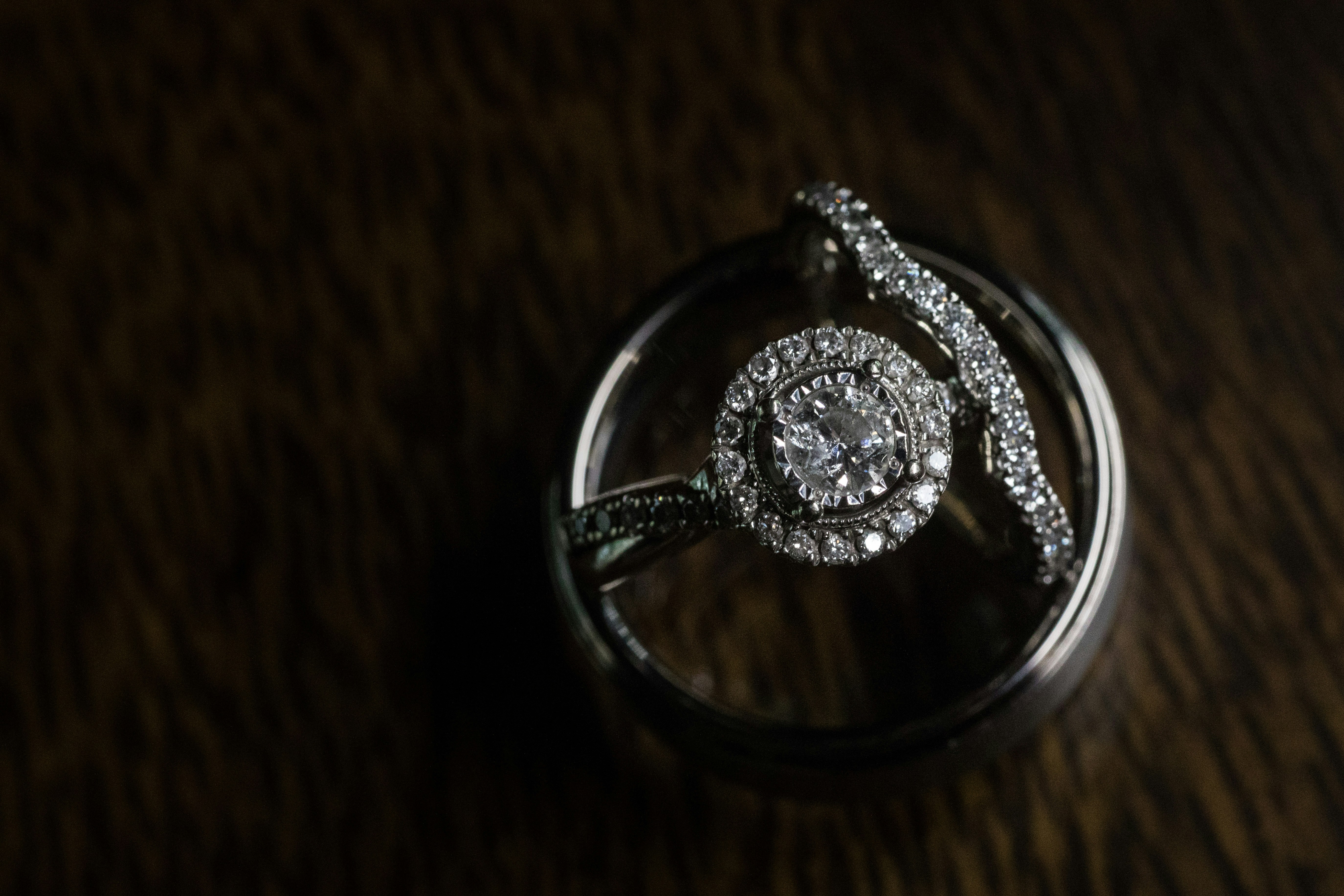 Your Ultimate Guide to Choosing the Perfect Engagement and Wedding Rings