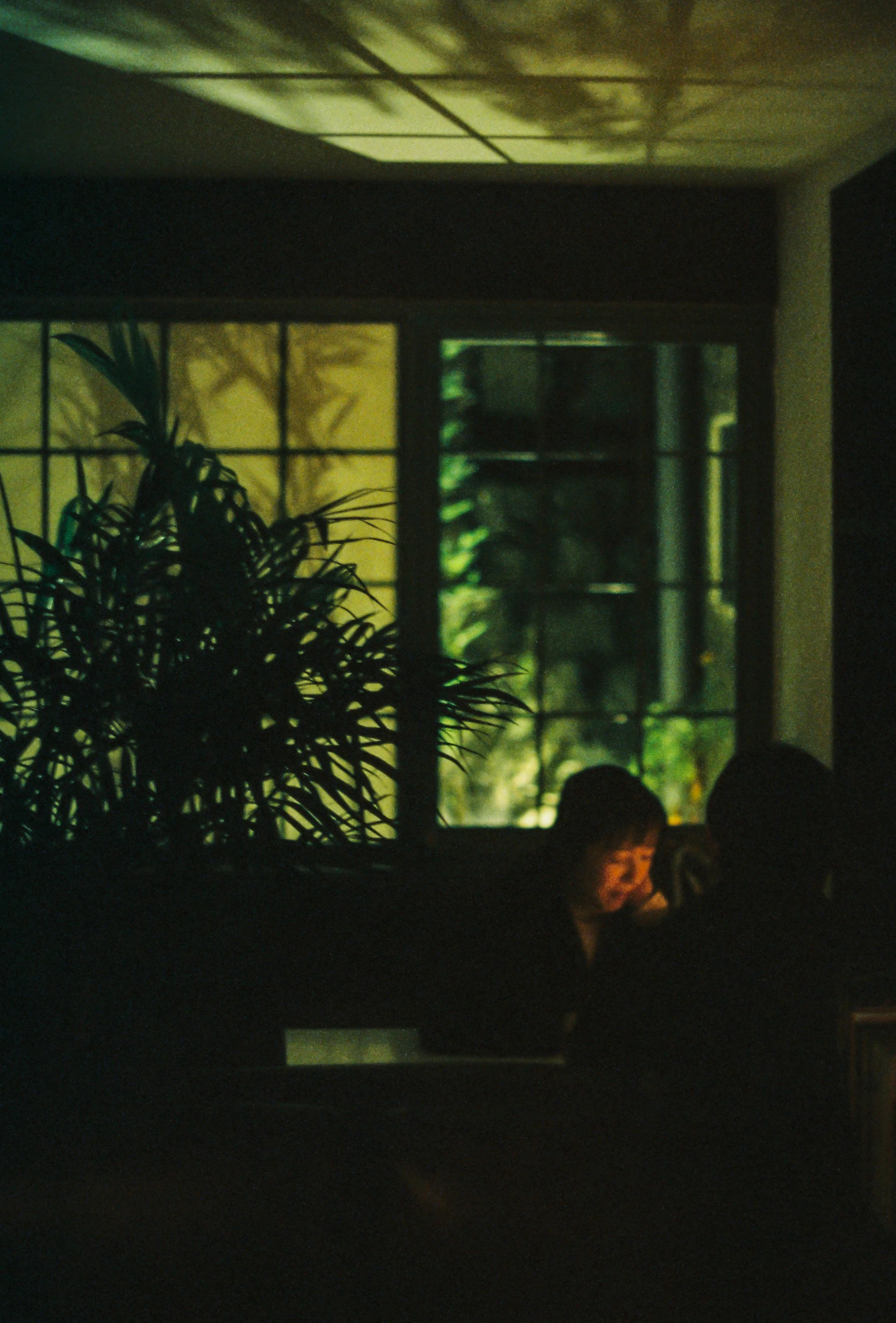 black and white bed linen