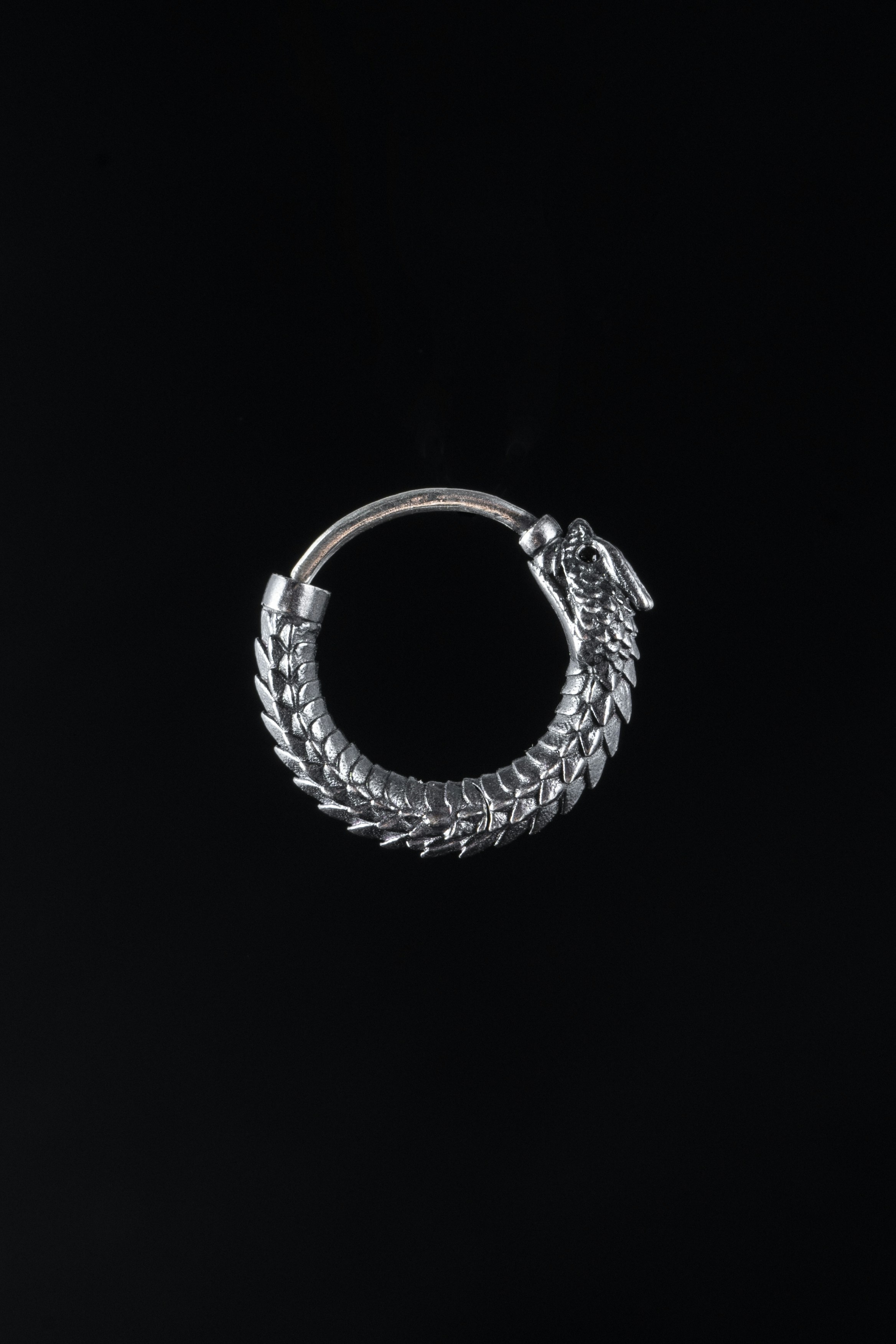 Photo by coppertistwu