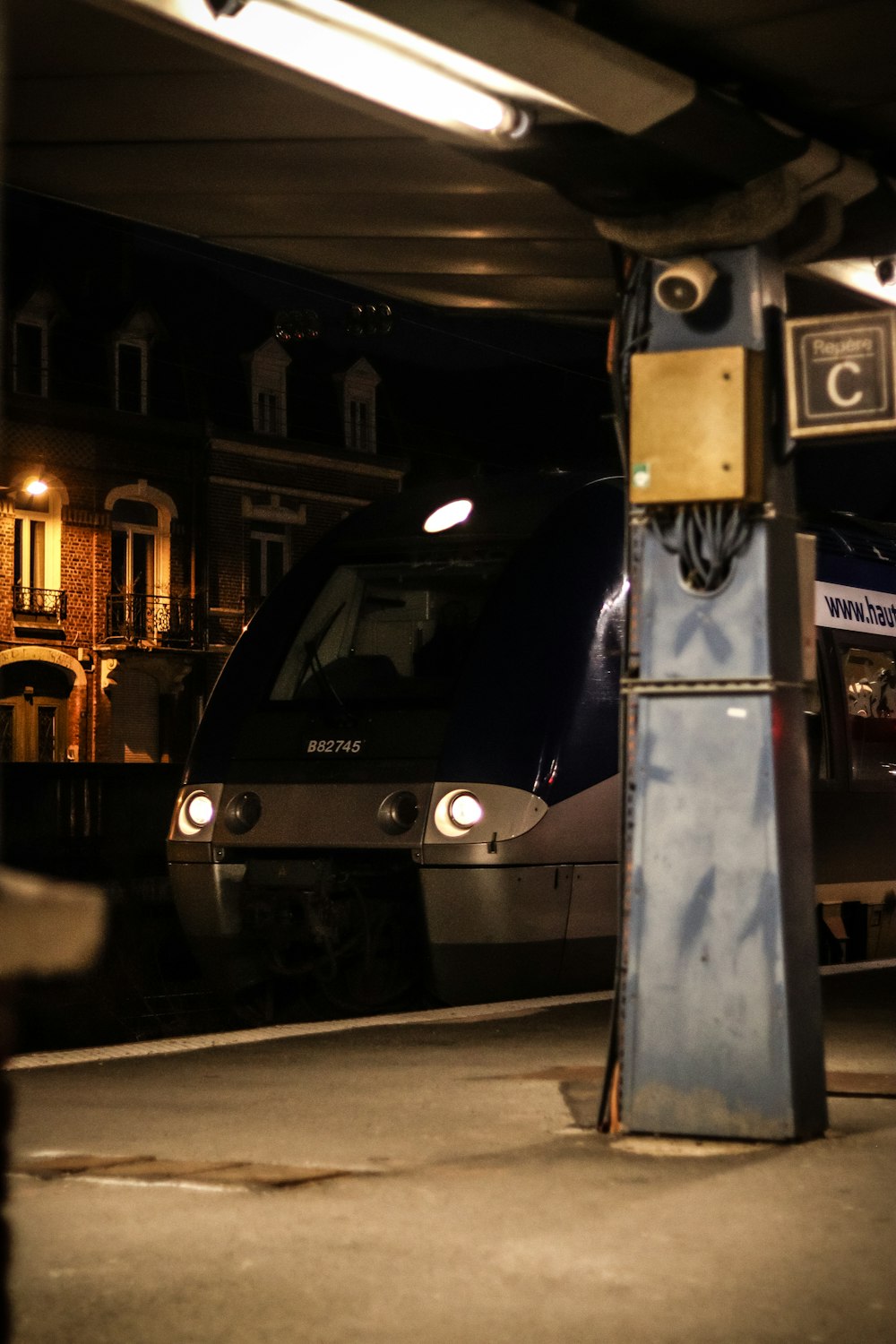 a train that is sitting in a train station